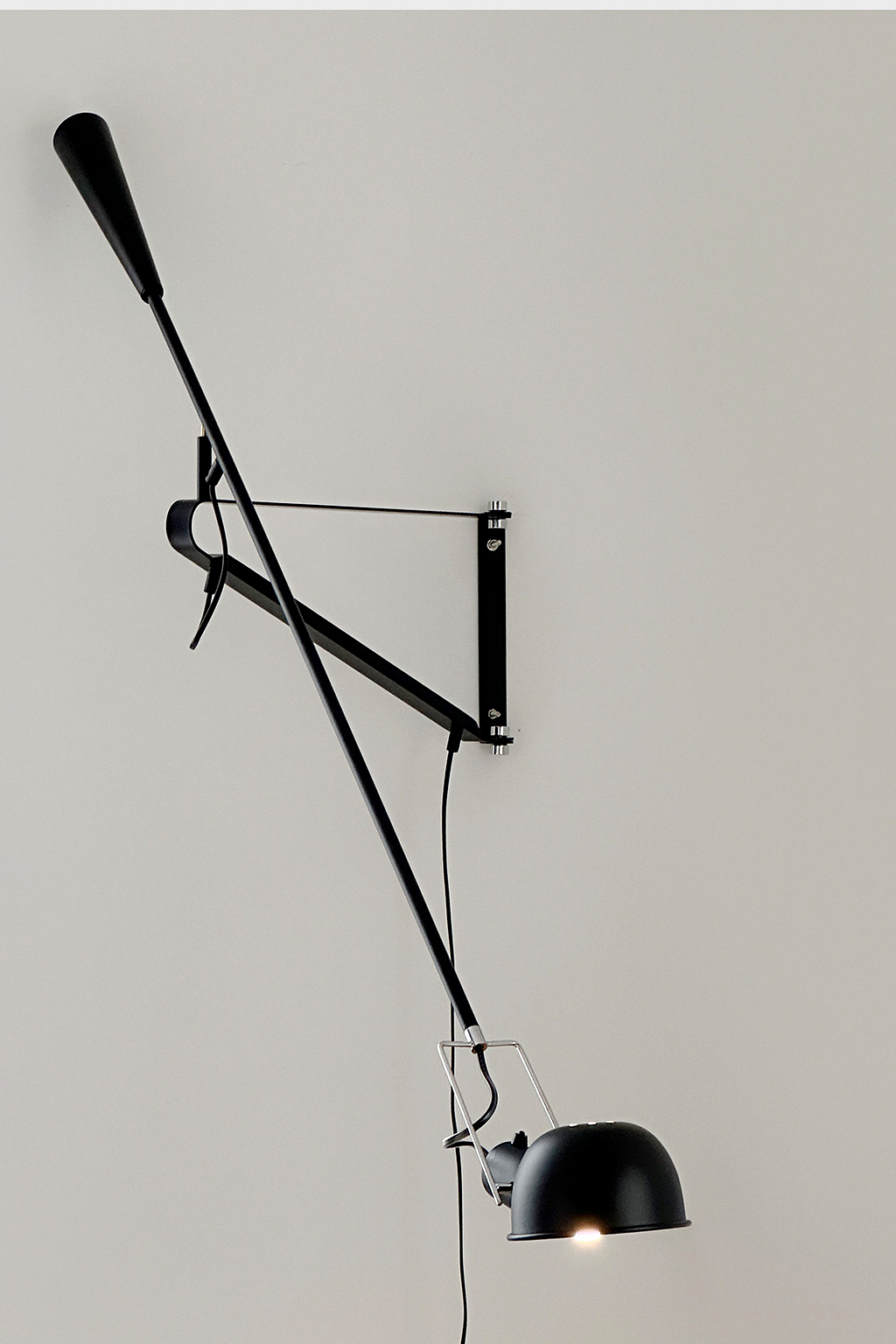 Colorful Swing-Arm Wall Lamp complete black articulated arm profile