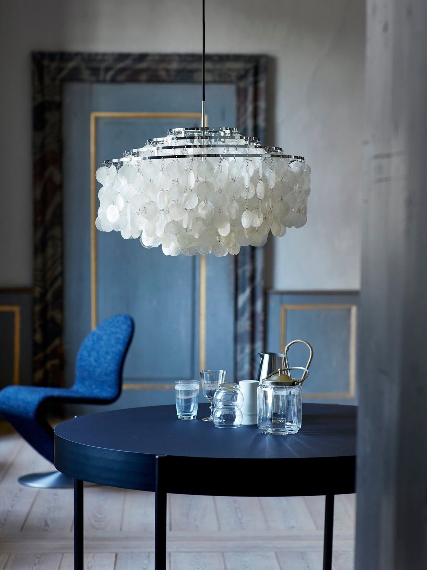 Modern Capiz Shell Chandelier - 02 01-source-scene-1