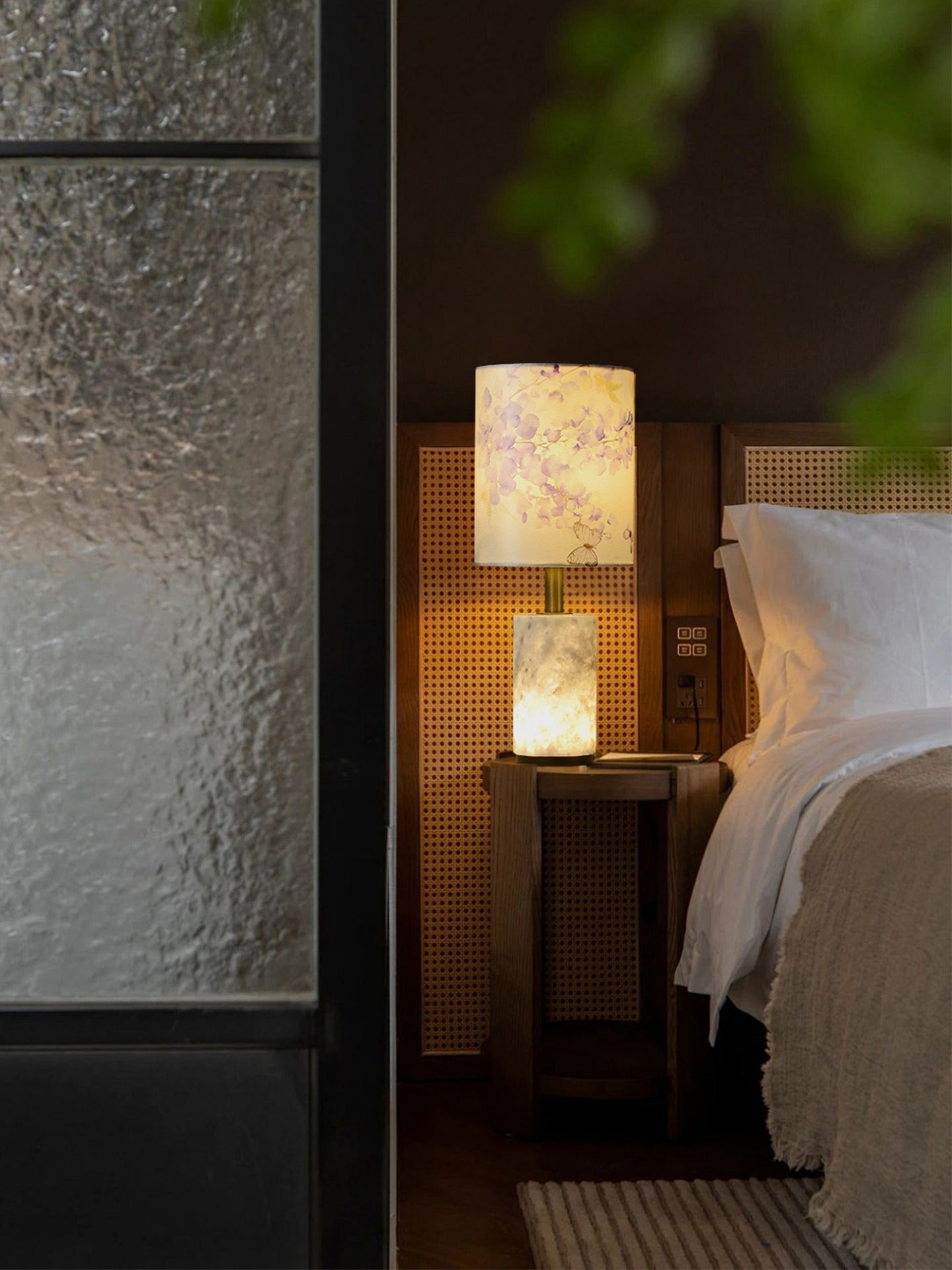 Modern Purple Floral Fabric Shade Table Lamp - 01 01-source-scene-1