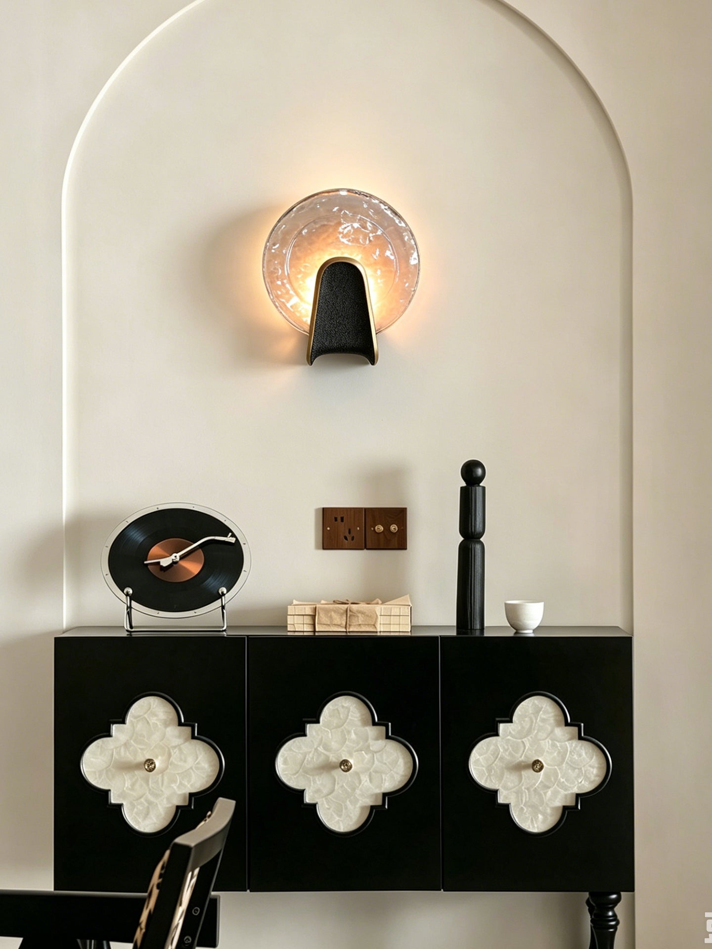 Modern Smoky Glass Round Wall Sconce - 15 02-3-4主图3