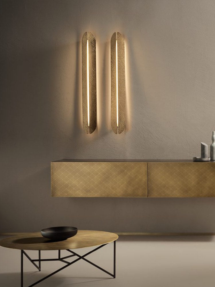 Modern Etched Brass Linear Wall Sconce in Antique Brass - 02 02-scene-etched-antique-brass-linear-wall-sconce-living-room