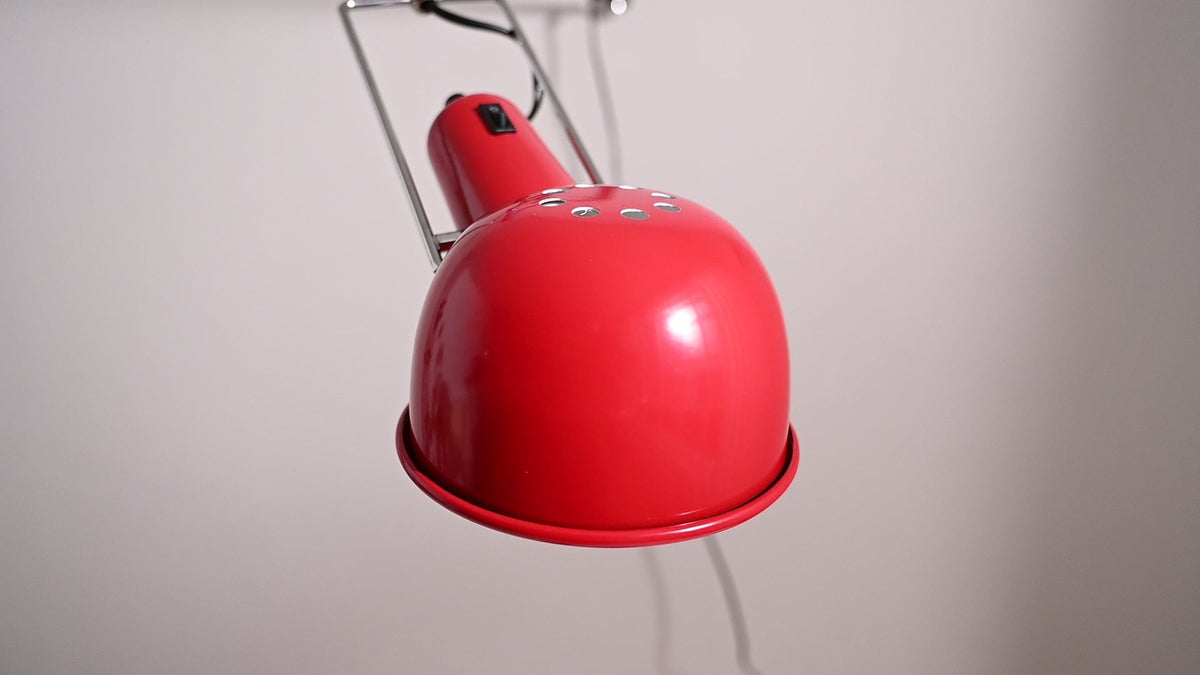 Red swing-arm wall lamp 7014 shade detail