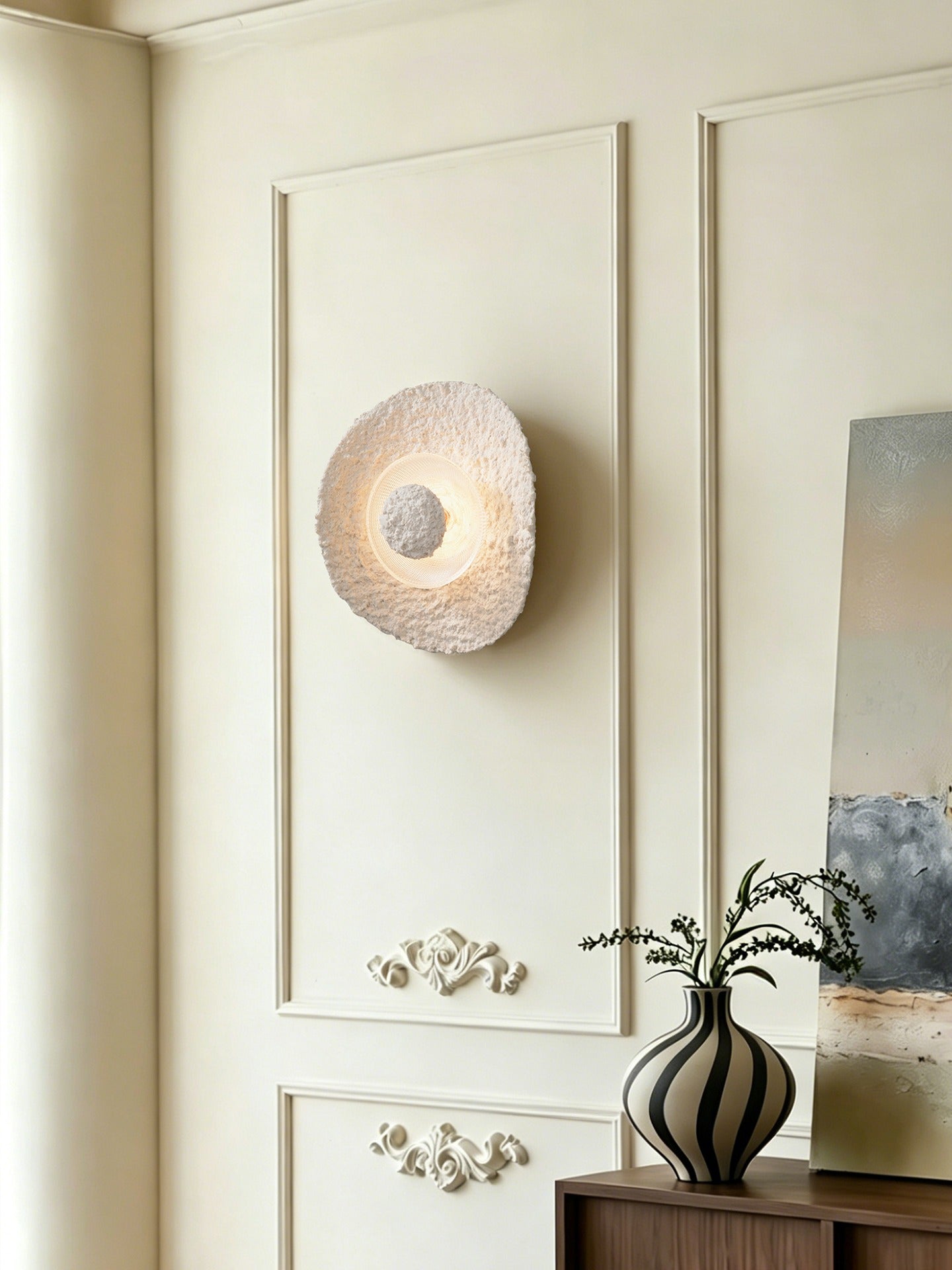 Textured Alabaster Disc Wall Sconce - 15 02-source-scene-2