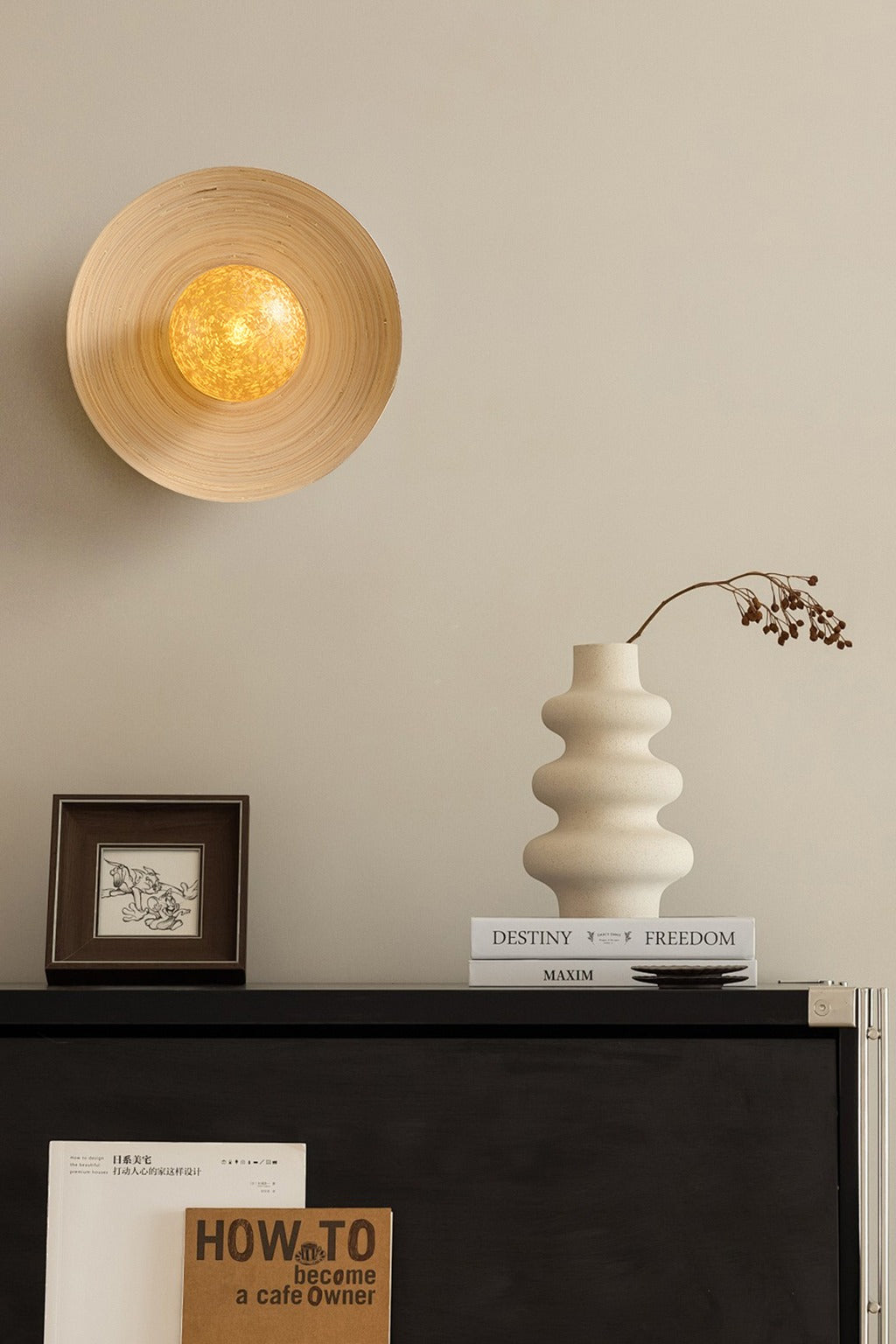 Modern Ice Texture Disc Wall Sconce - 03 02-source-scene-2