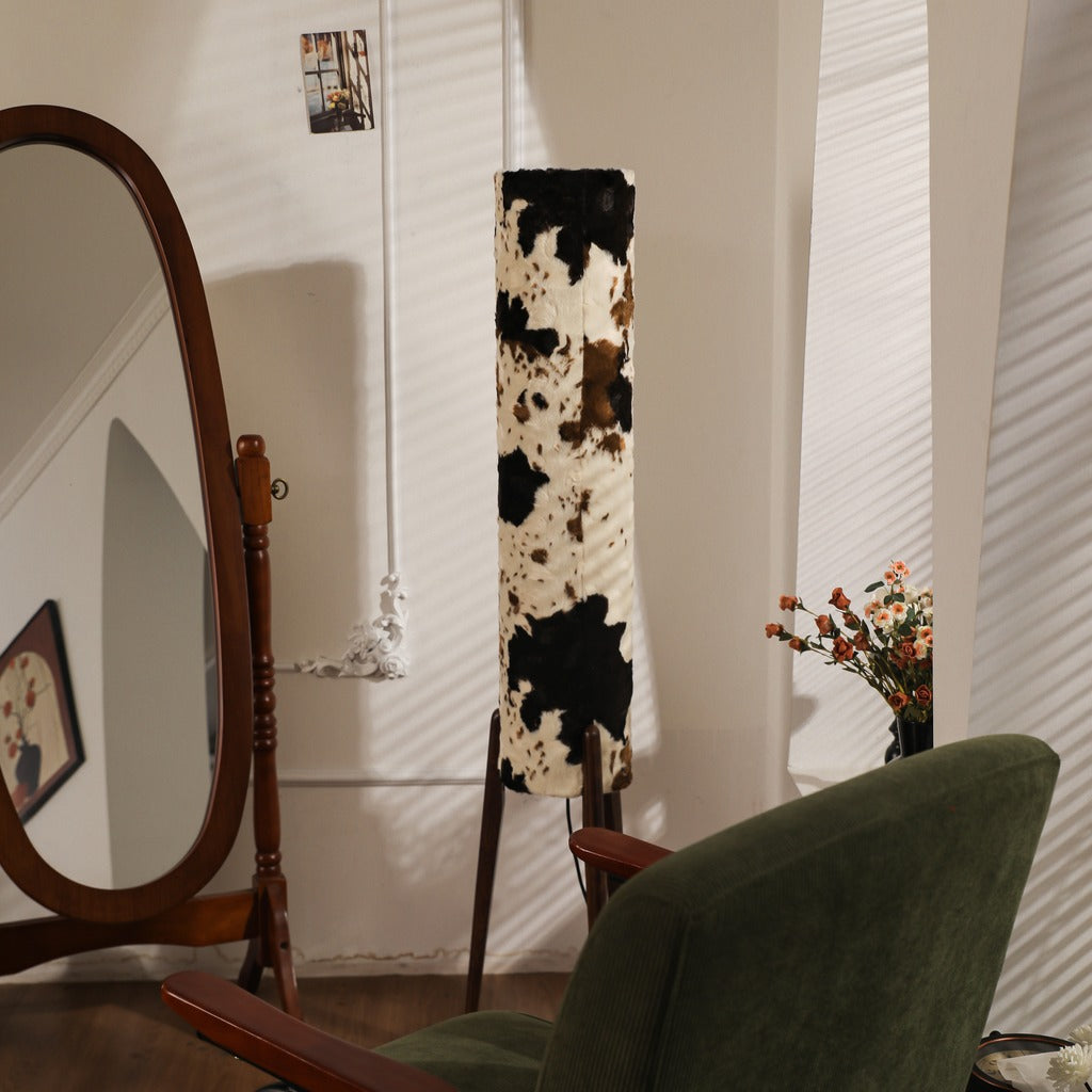 Modern Cowhide Cylinder Floor Lamp - 07 03-real-square-7M1A0199-1015