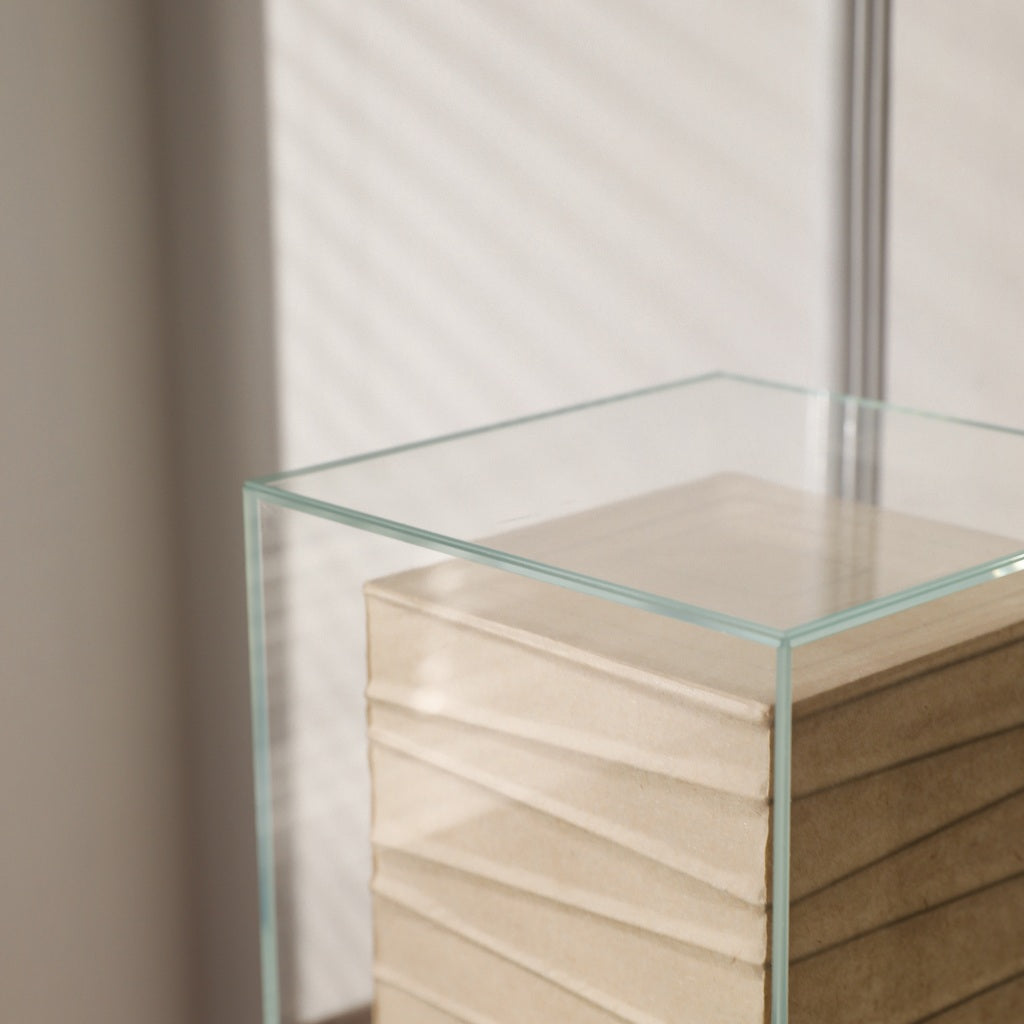 Modern Square Glass Table Lamp - 07 03-real-square-7M1A0232-1040