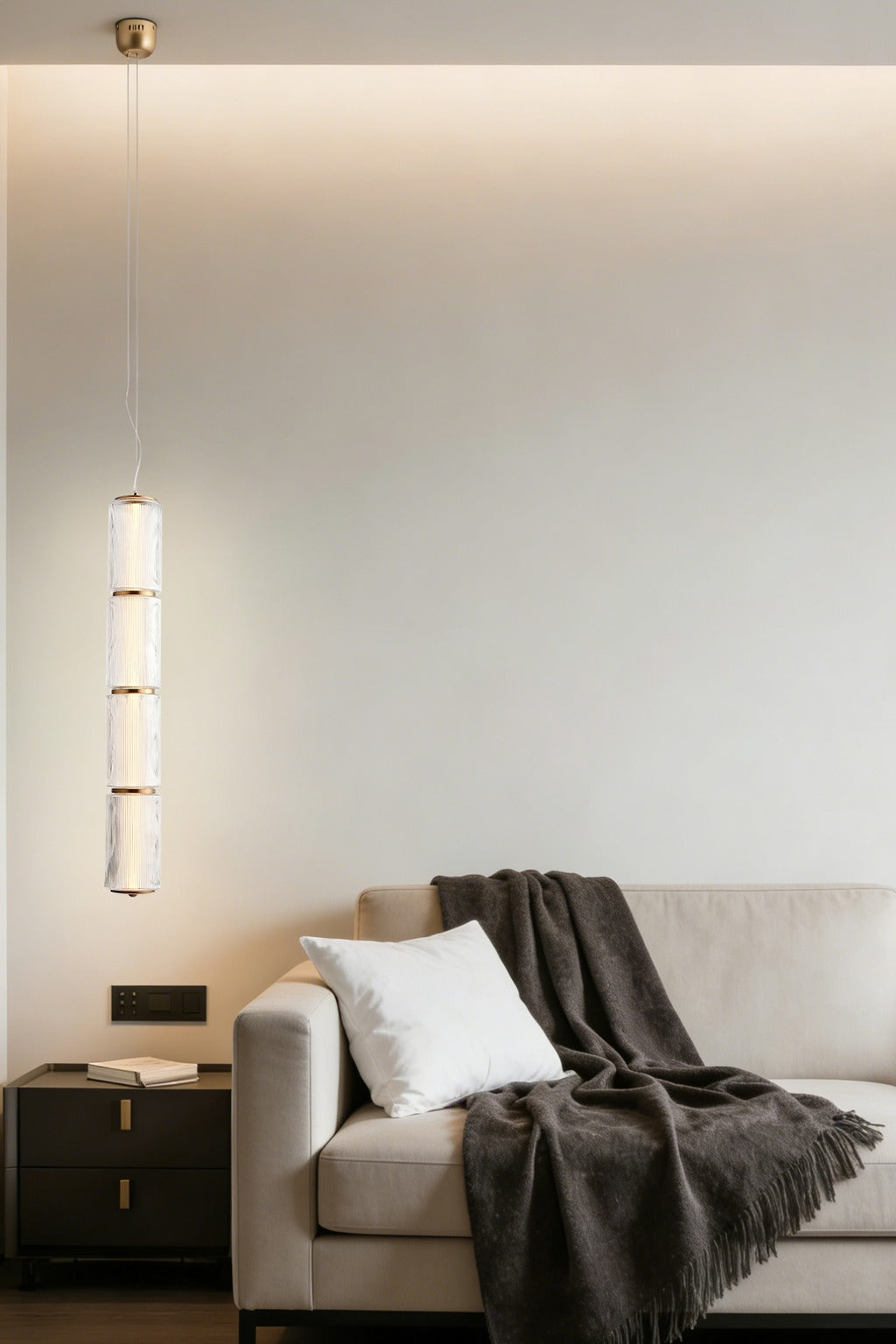 Modern Vertical Multi-Head Wall Sconce - 04 03-source-scene-3-4-4
