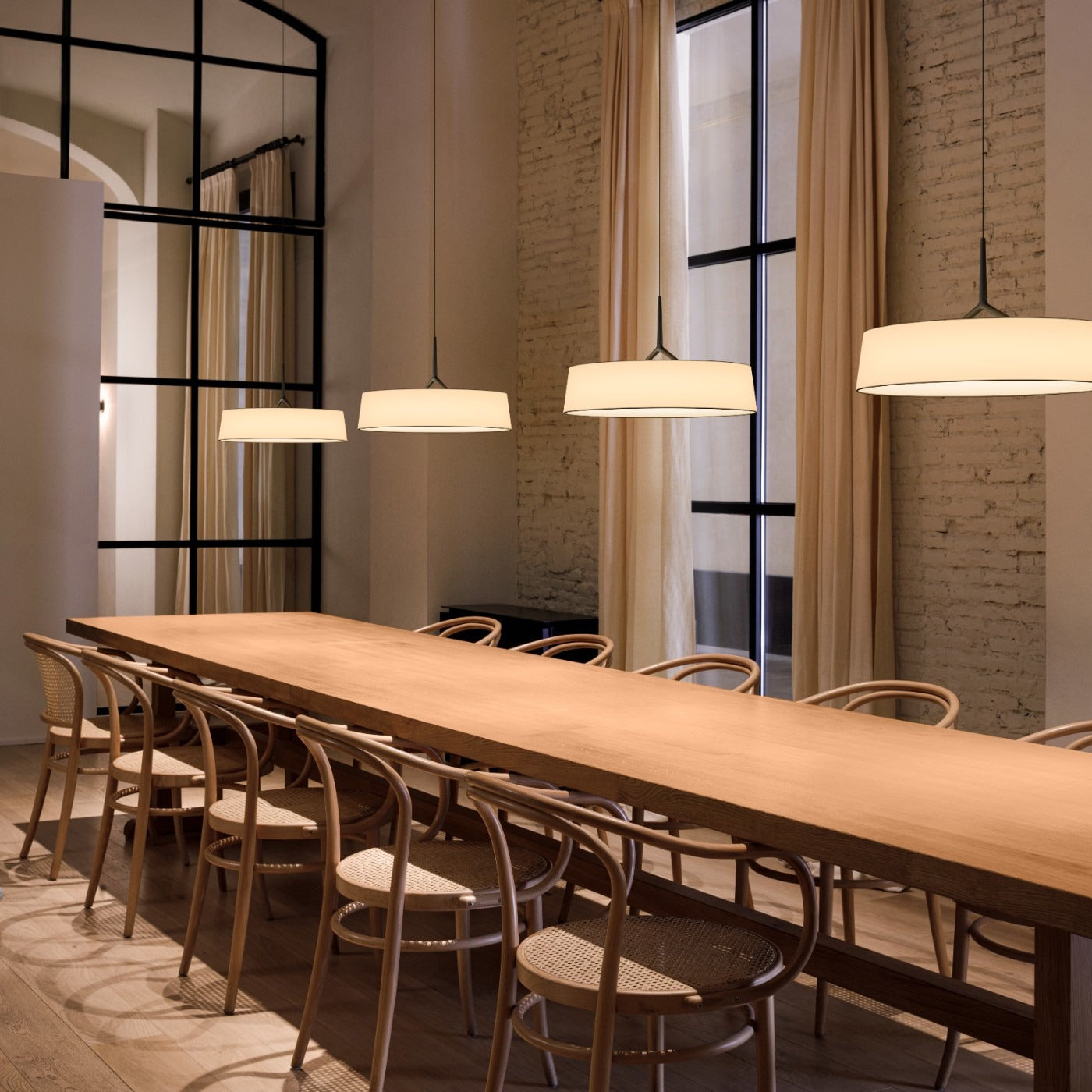 Modern Fabric Drum LED Pendant Light - 15 04-source-restaurant-multi-pendant-scene