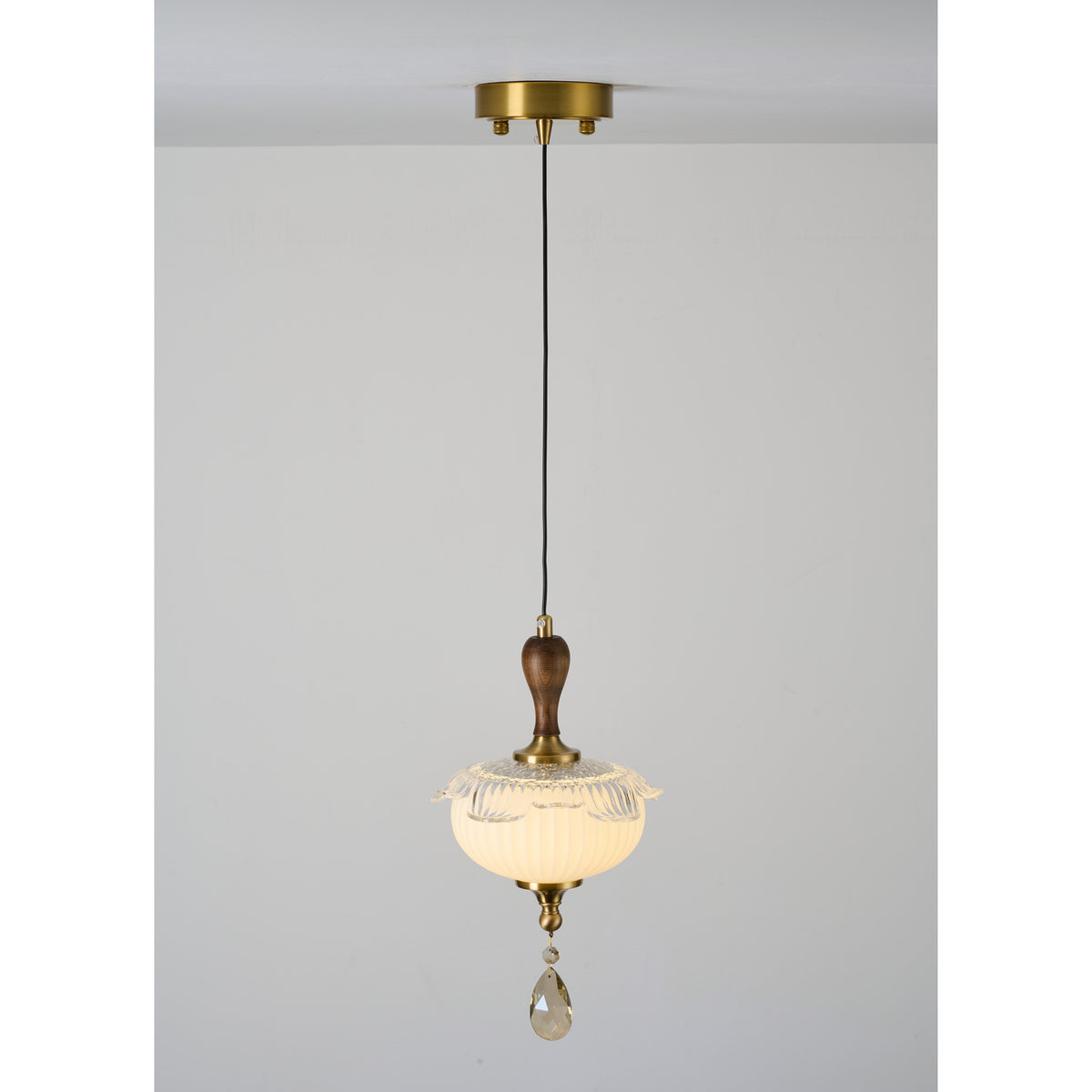 Supplier real photograph of Valloren Pendant B complete front view unlit