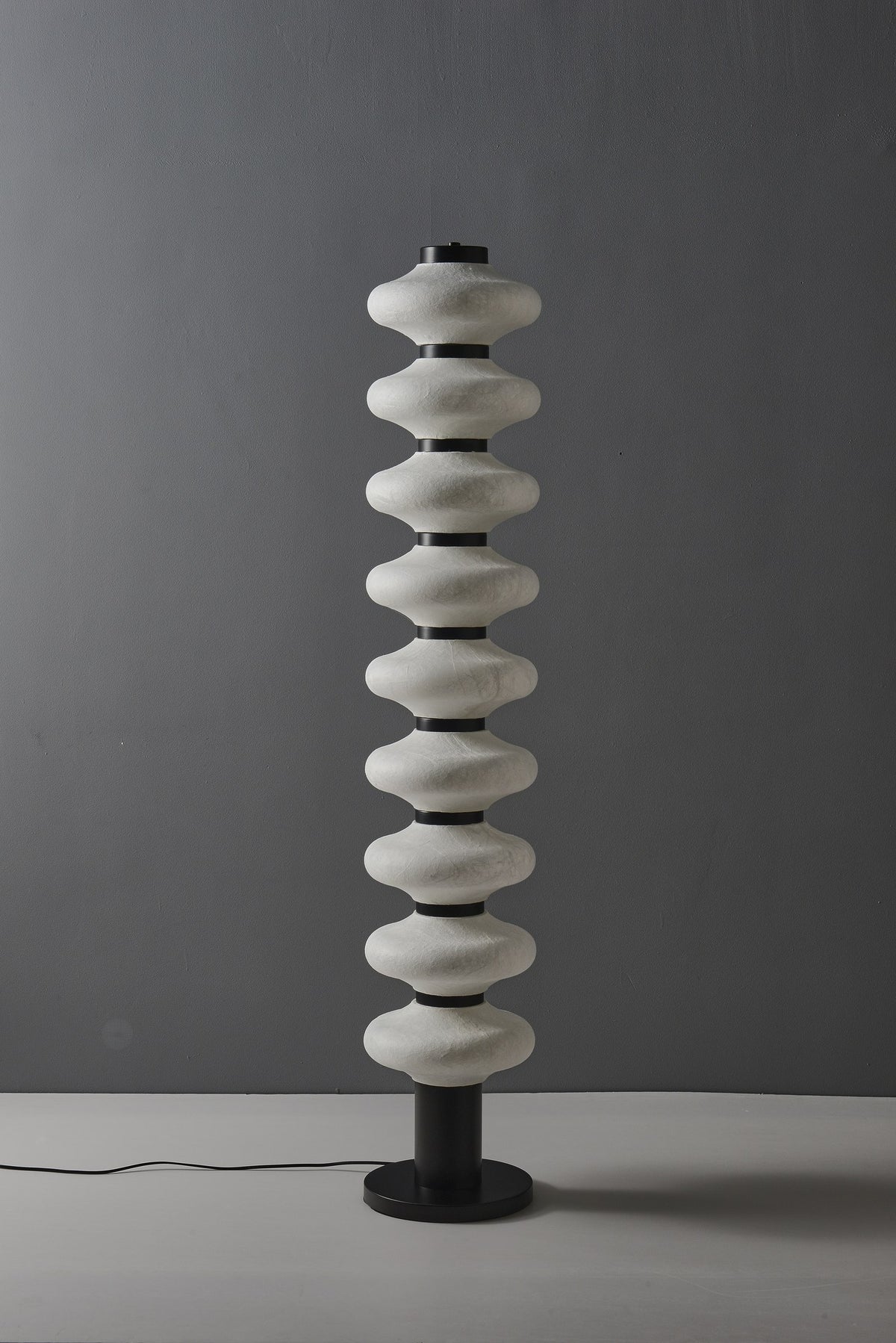 Modern Mulberry Silk Stacked Floor Lamp in Matte Black and White - 05 05-product-lit-front