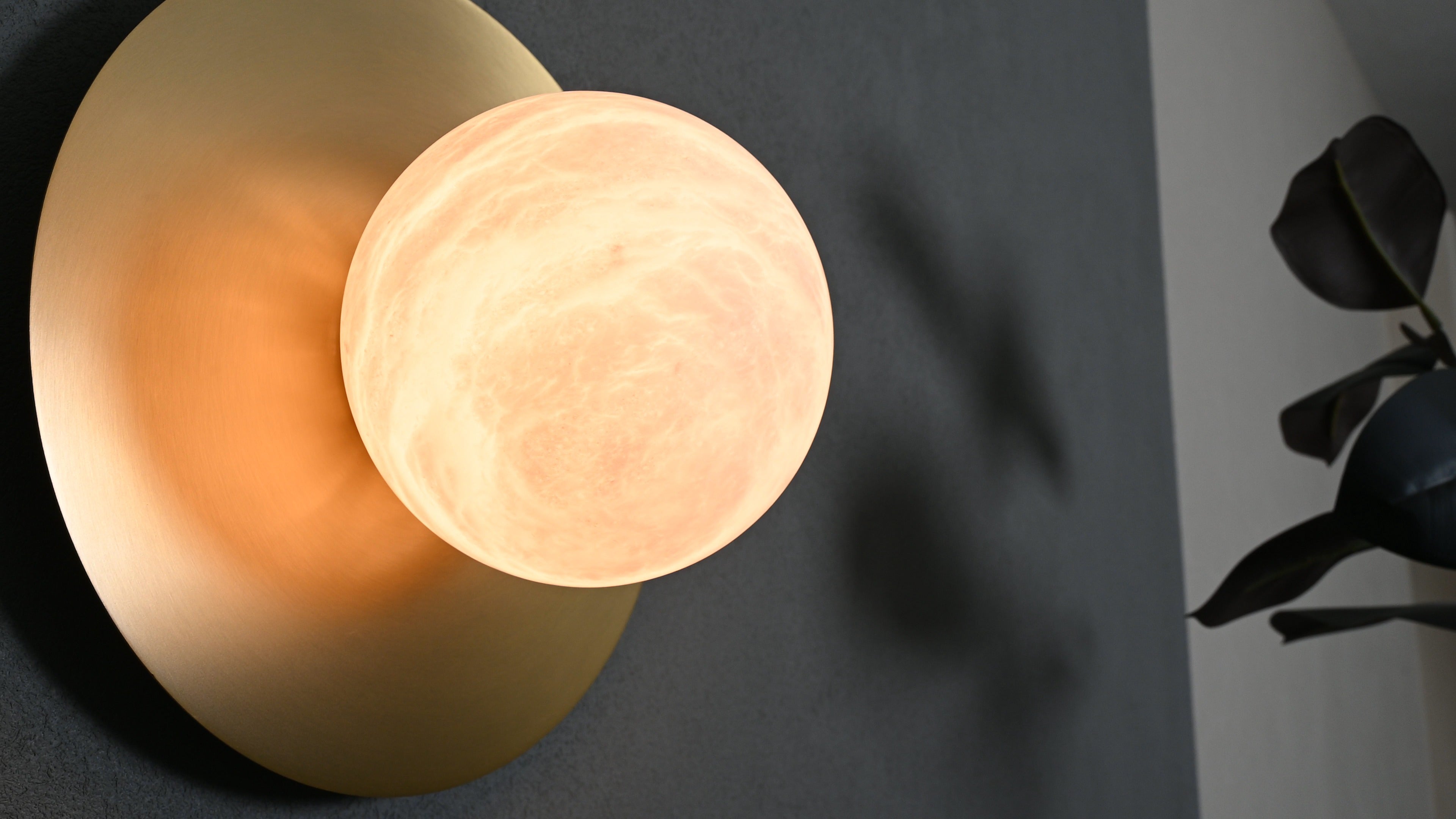 Modern Alabaster Globe Wall Sconce in Natural Brass - 05 05-real-glow-close