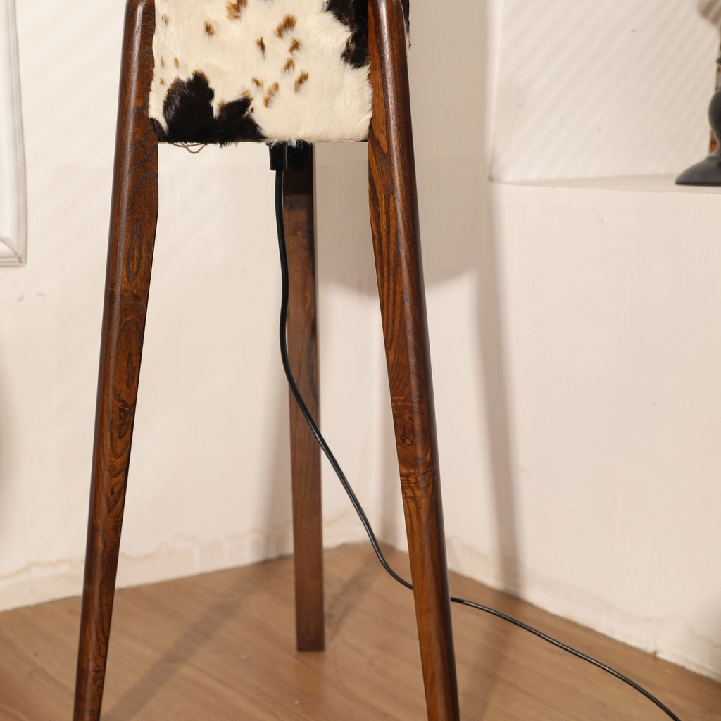 Modern Cowhide Cylinder Floor Lamp - 09 05-real-square-7M1A0210-1024