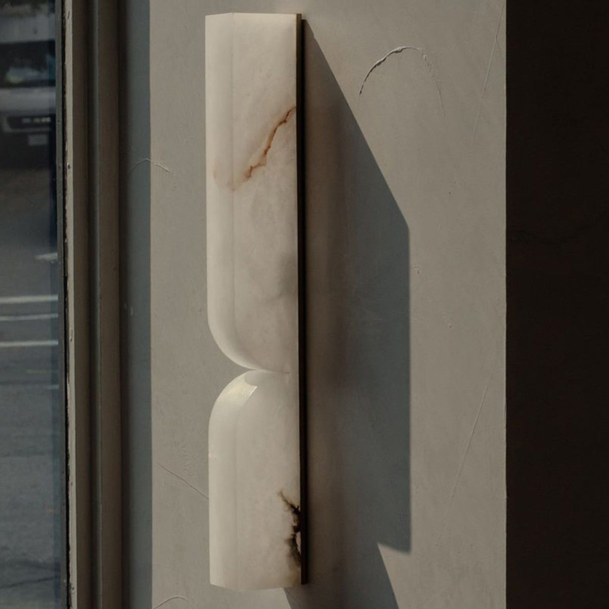 Modern Alabaster Linear Wall Sconce in Natural Brass - 05 room scene 4