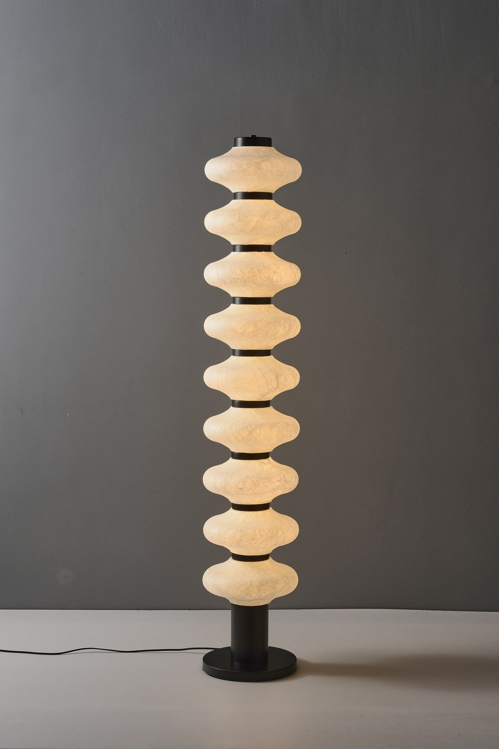Modern Mulberry Silk Stacked Floor Lamp in Matte Black and White - 06 06-product-lit-side