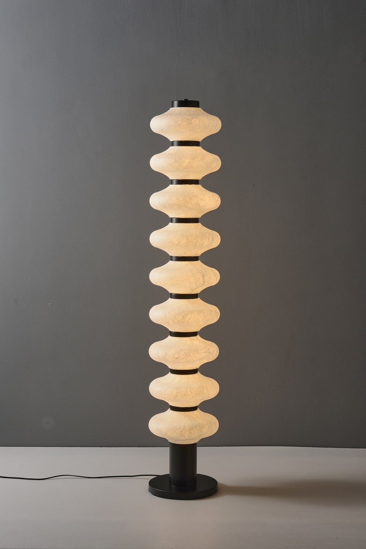 Modern Mulberry Silk Stacked Floor Lamp in Matte Black and White - 06 06-product-lit-side