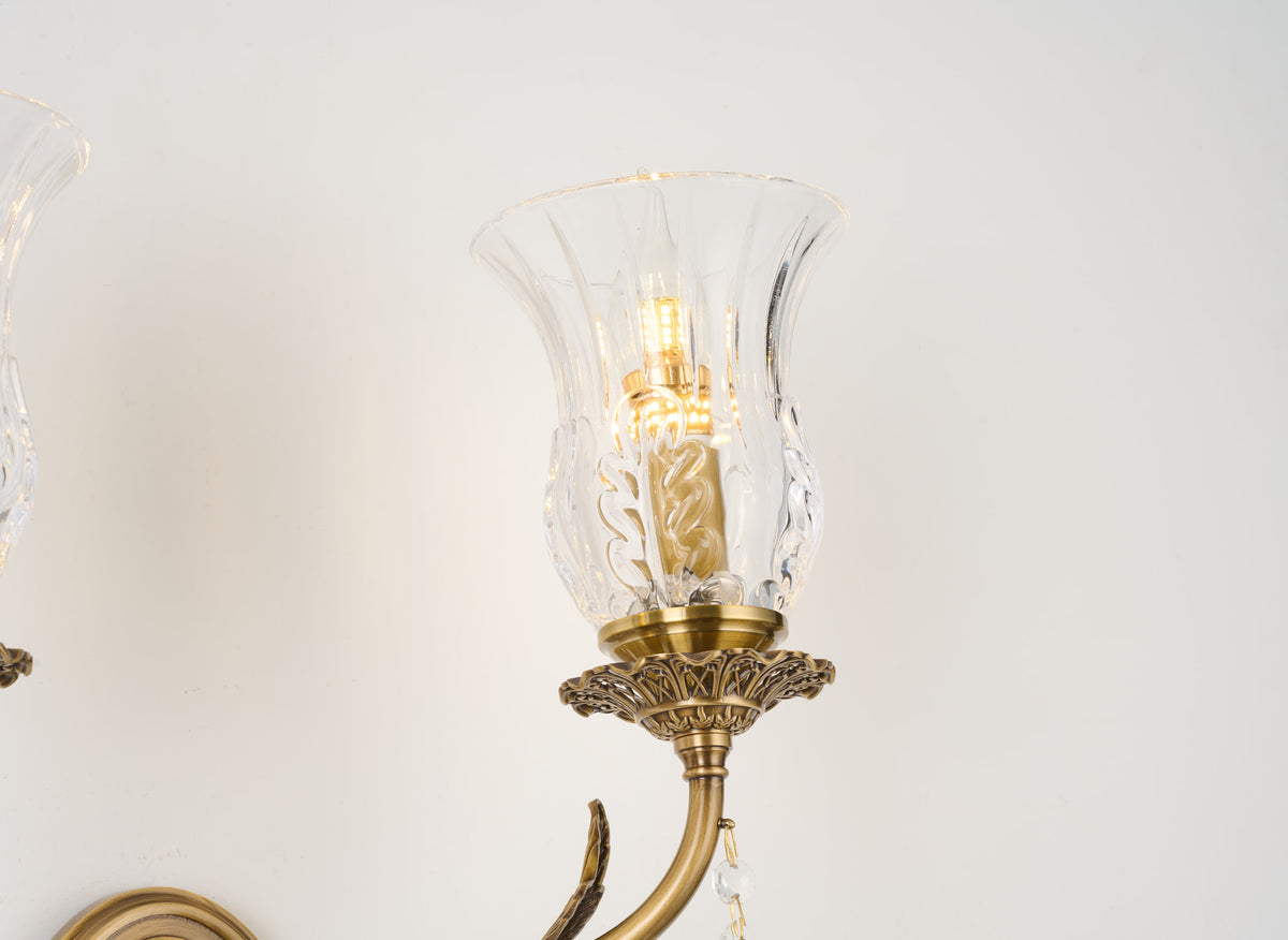 Supplier real detail of the Vitrelaine wall sconce crystal drops
