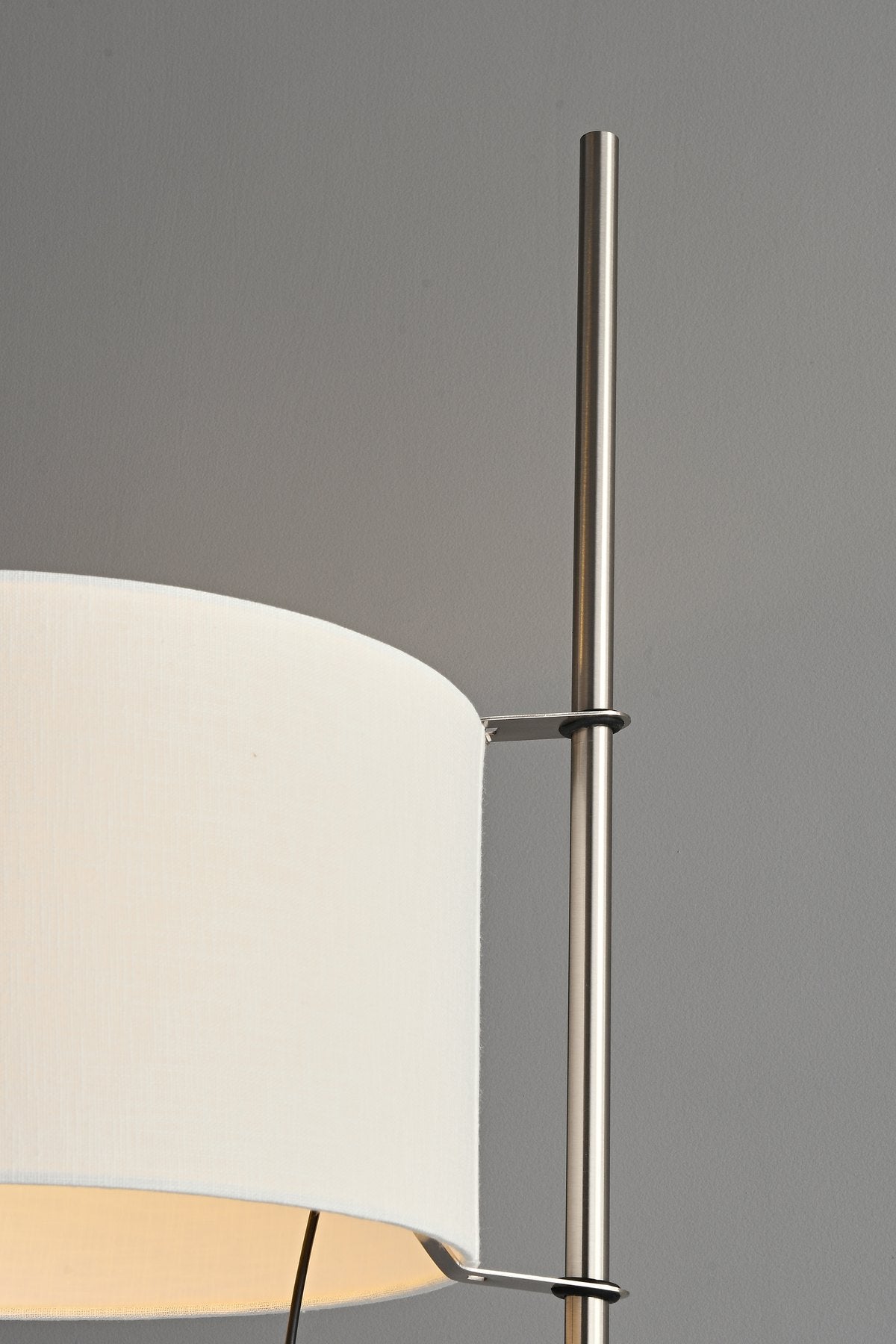 Modern Fabric Shade Table and Floor Lamp - 07 07-detail-fabric-shade-pole