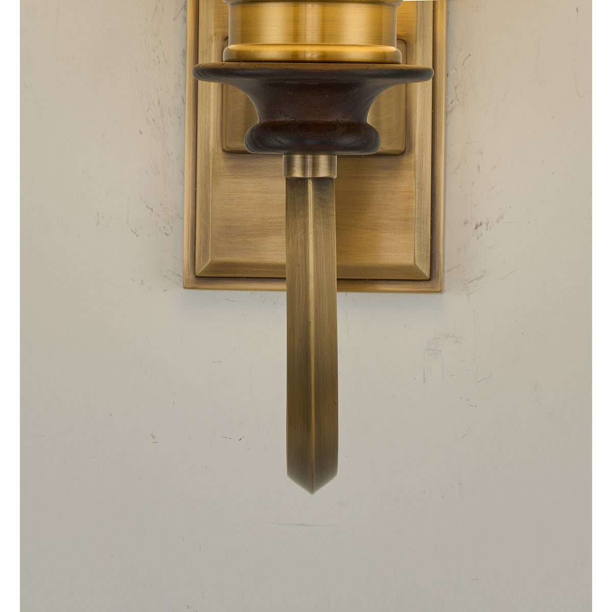 Supplier real detail photograph of the Kingswell rectangular antique-brass wall plate and lower brass bar