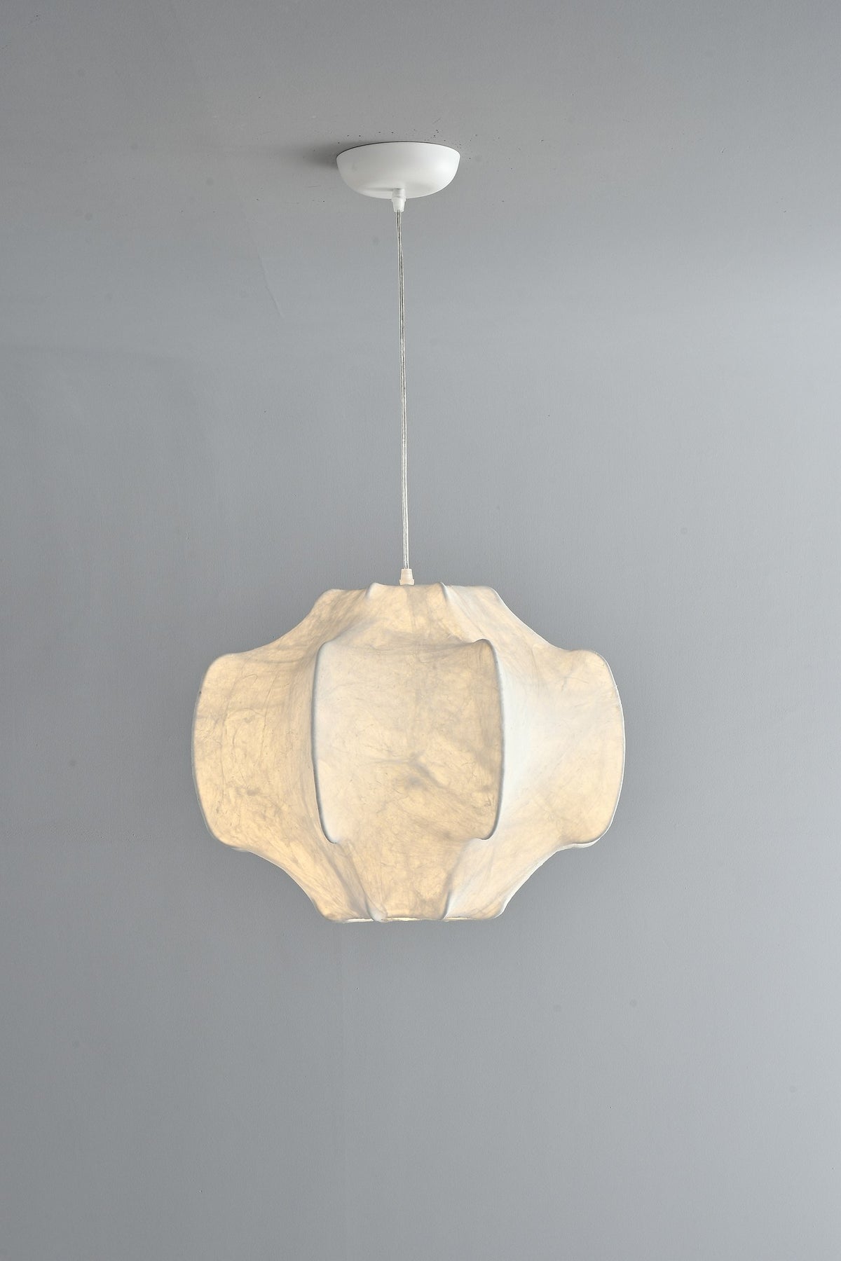 Handmade Mulberry Silk Pendant Light in White - 07 07-product-lit-side