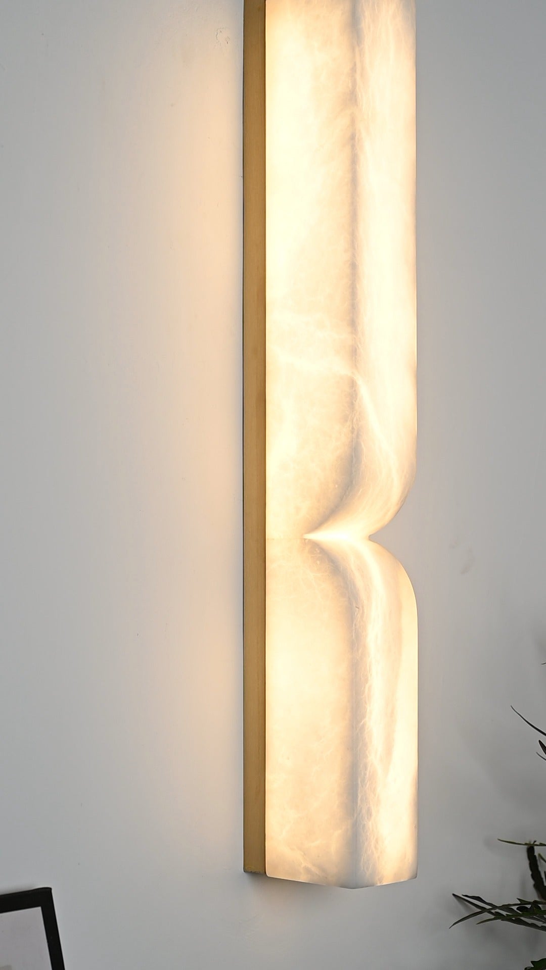 Modern Spanish Alabaster Linear Wall Sconce in Natural Brass - 07 real photo 1