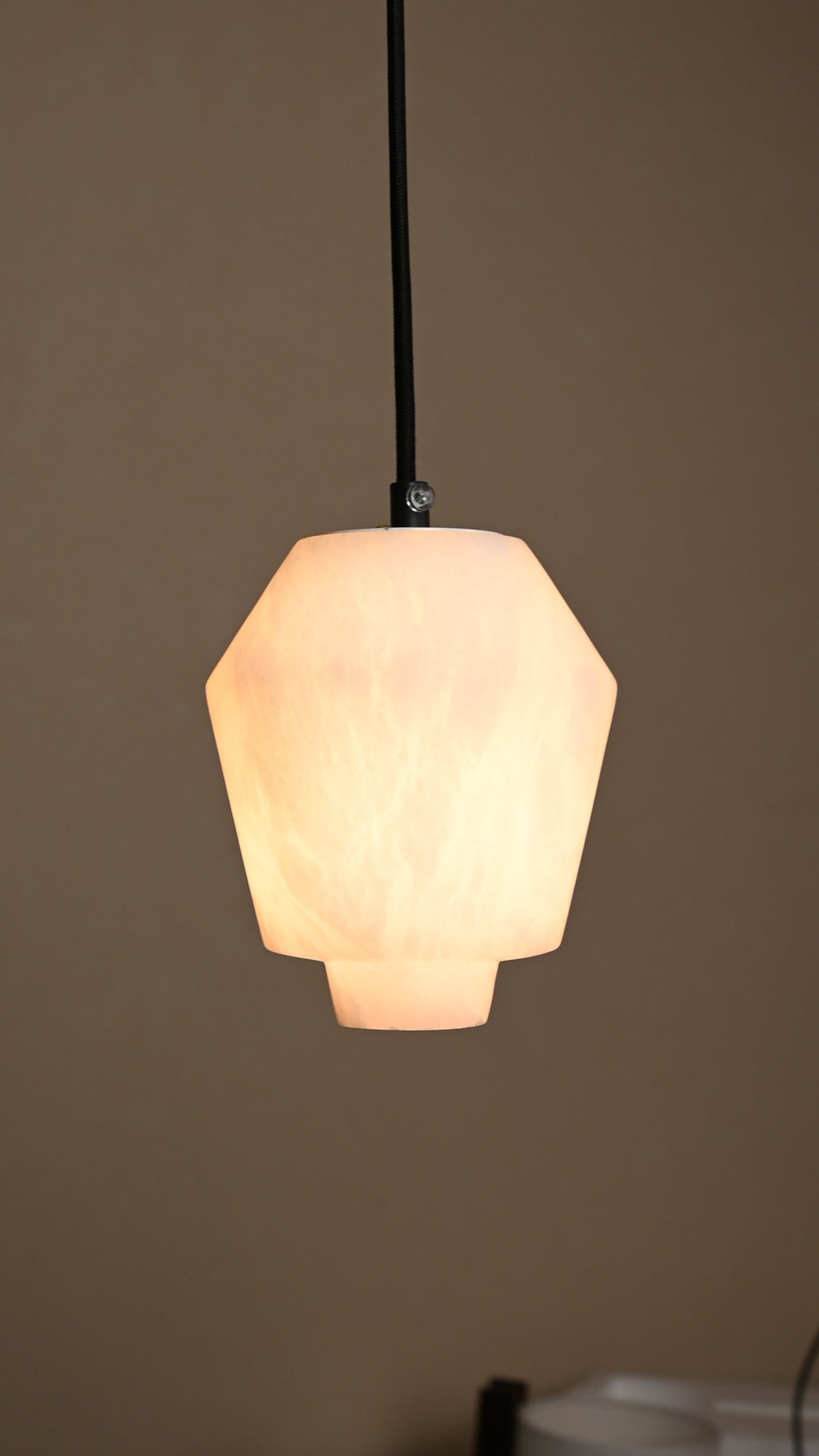 Modern Spanish Alabaster Pendant Light in Snowflake White - 07 real photo 3