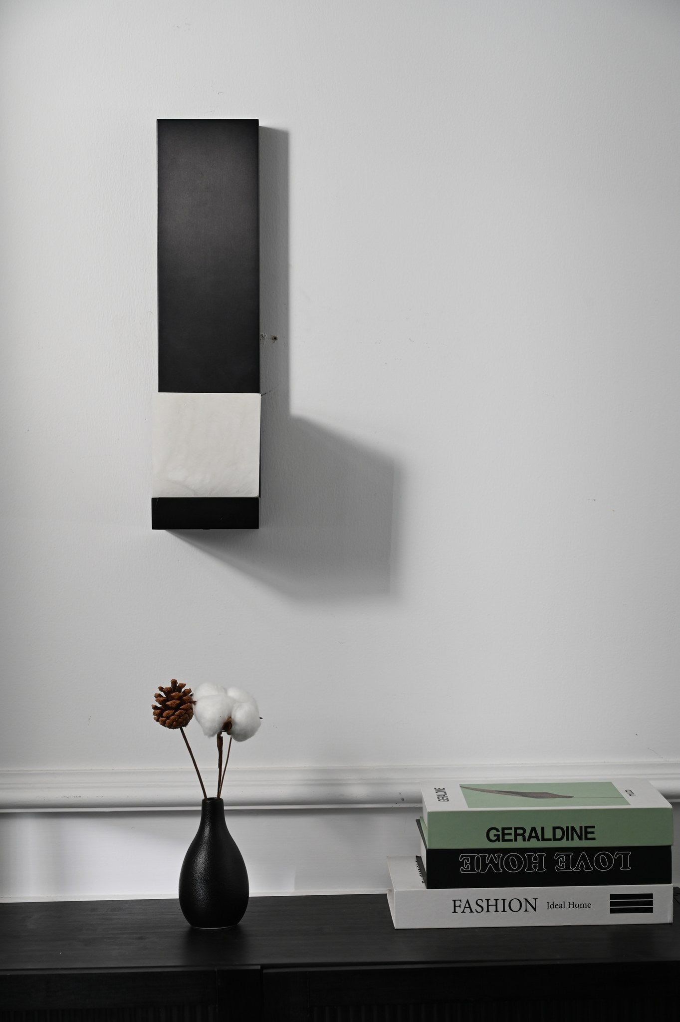 Modern Snowflake Alabaster Wall Sconce in Brushed Black - 07 07-real-shot-wall-sconce-detail