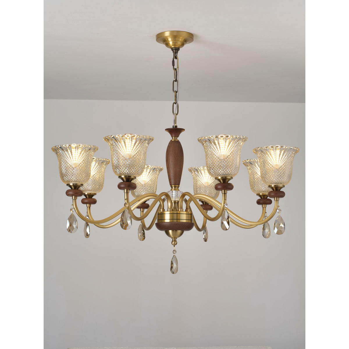Cognelle eight-light chandelier complete product view