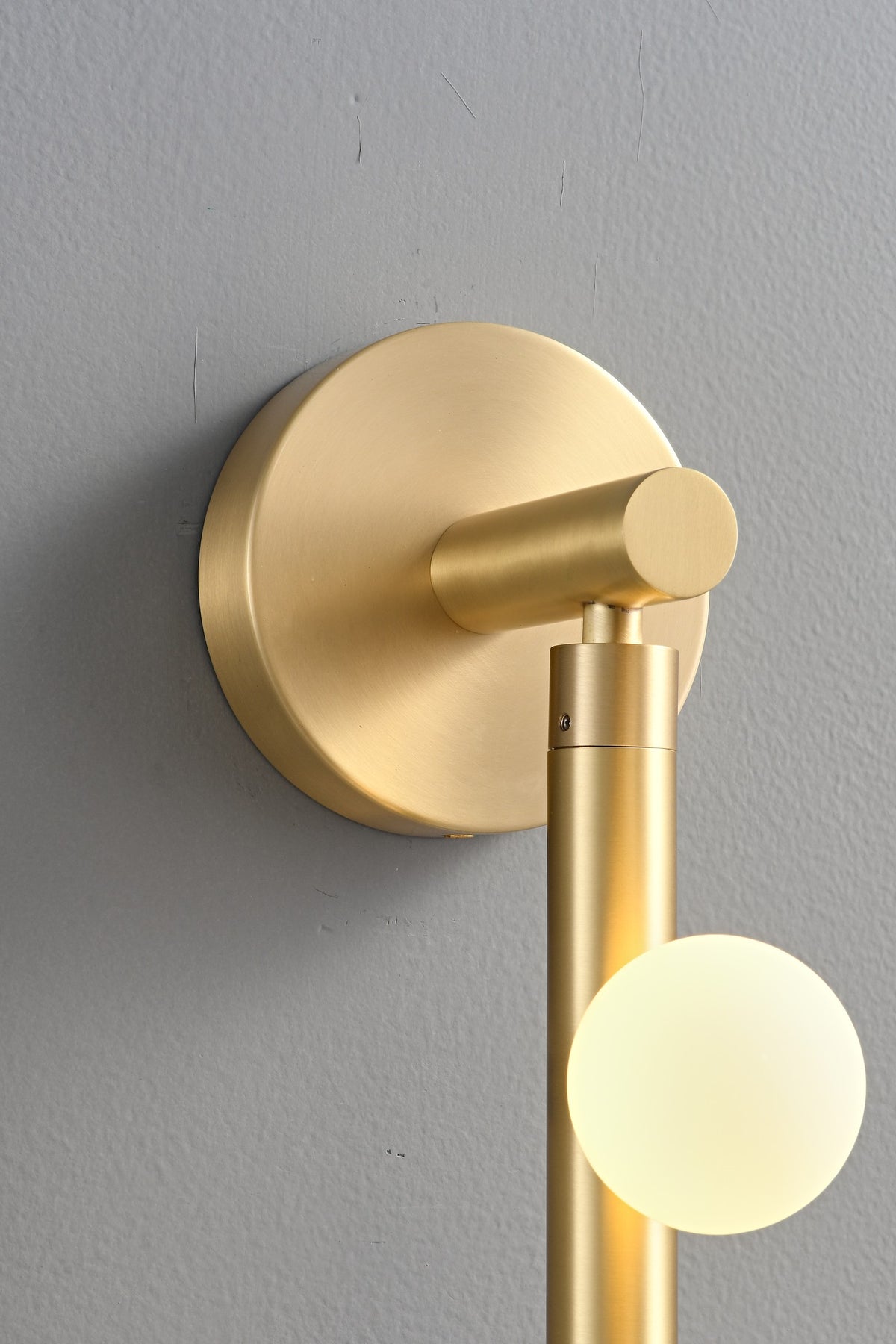 Modern Glass Globe Vertical Wall Sconce - 08 08-detail-brass-globe-vertical-wall-sconce-mount