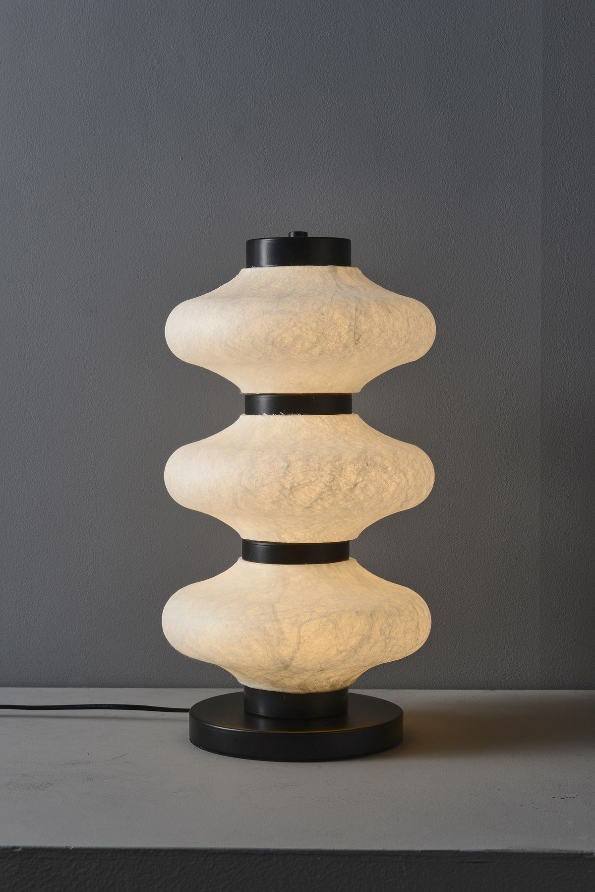 Modern Mulberry Silk Stacked Table Lamp in Matte Black and White - 08 08-detail-shade-stack