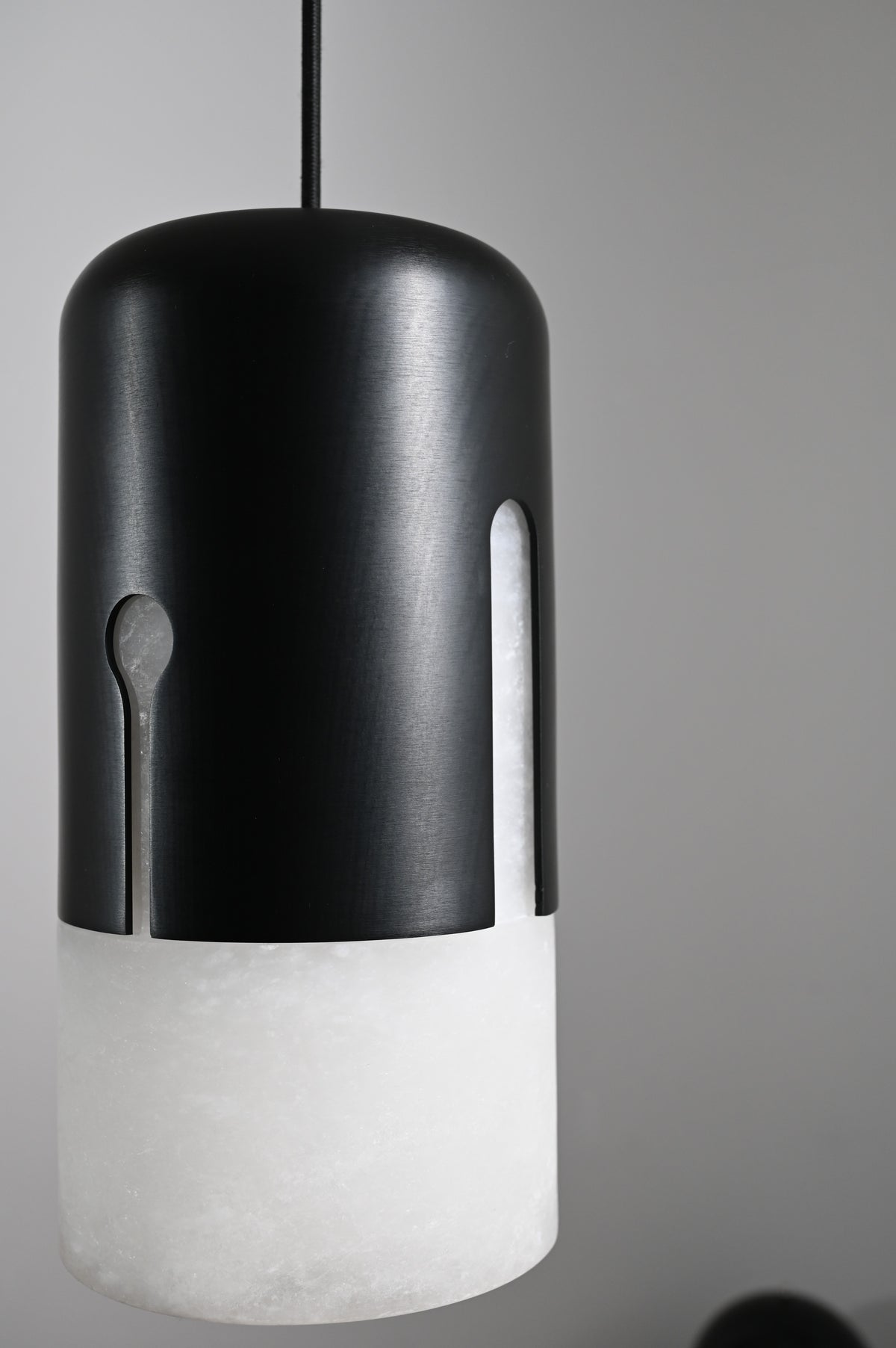 Modern Alabaster Cylinder Pendant Light in Matte Black - 08 08-real-detail-off