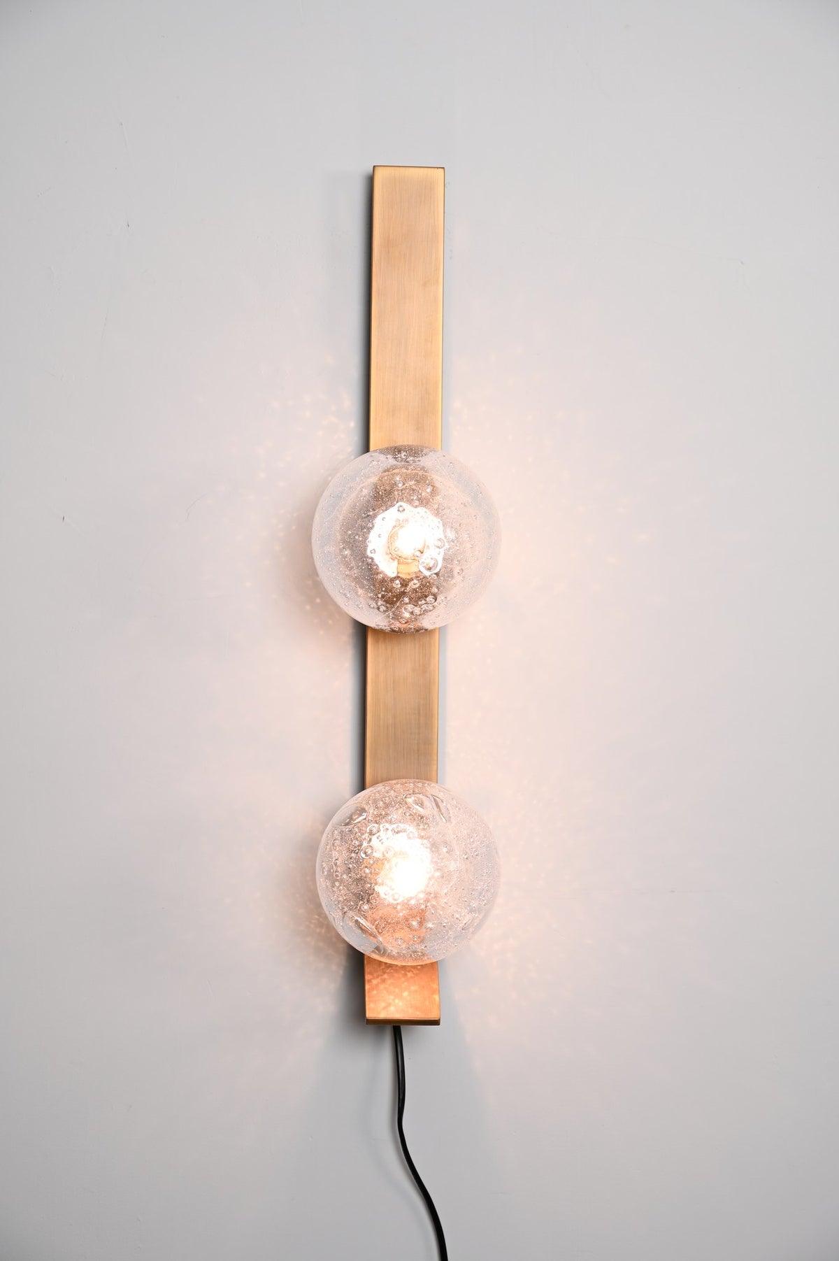 Modern Glass Globe Wall Sconce in Antique Brass - 08 08-real-shot-glass-globe-wall-sconce-glass-detail