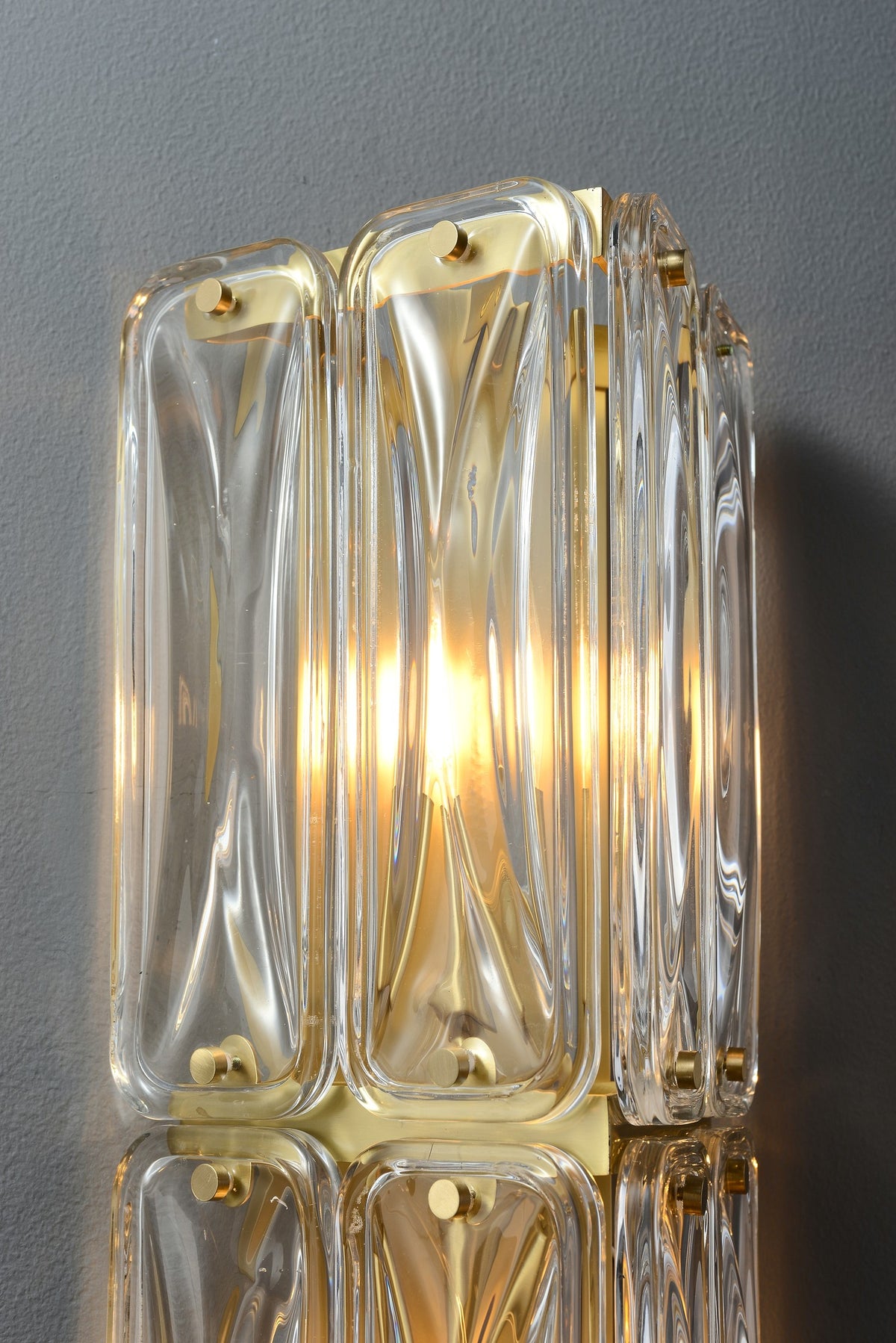 Modern Crystal Glass Wall Sconce - 09 09-detail-long-crystal-glass-wall-sconce-glass