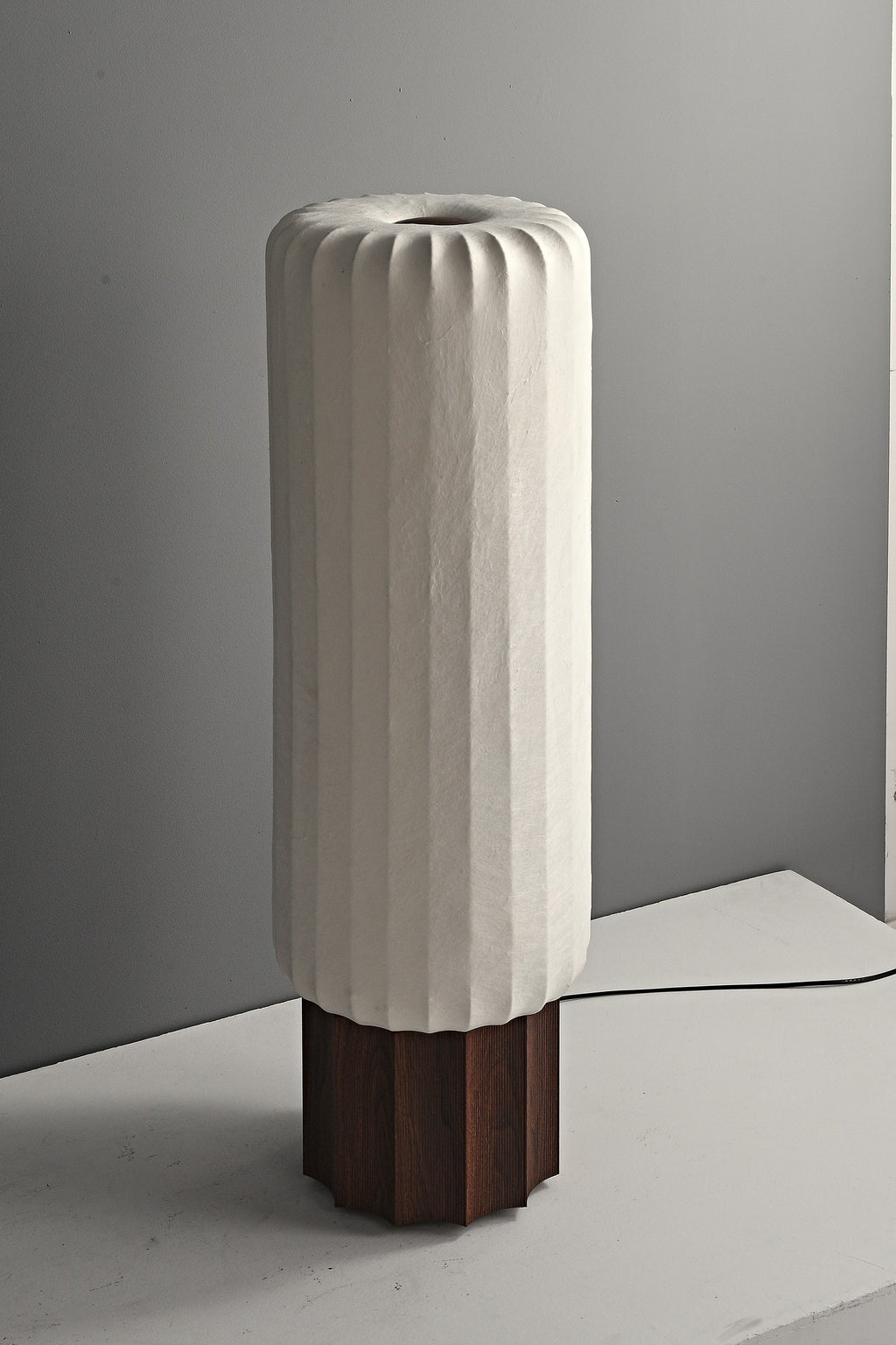 Modern Mulberry Silk Cylinder Table and Floor Lamp with Walnut Wood-Grain Base - 09 09-product-lit-detail