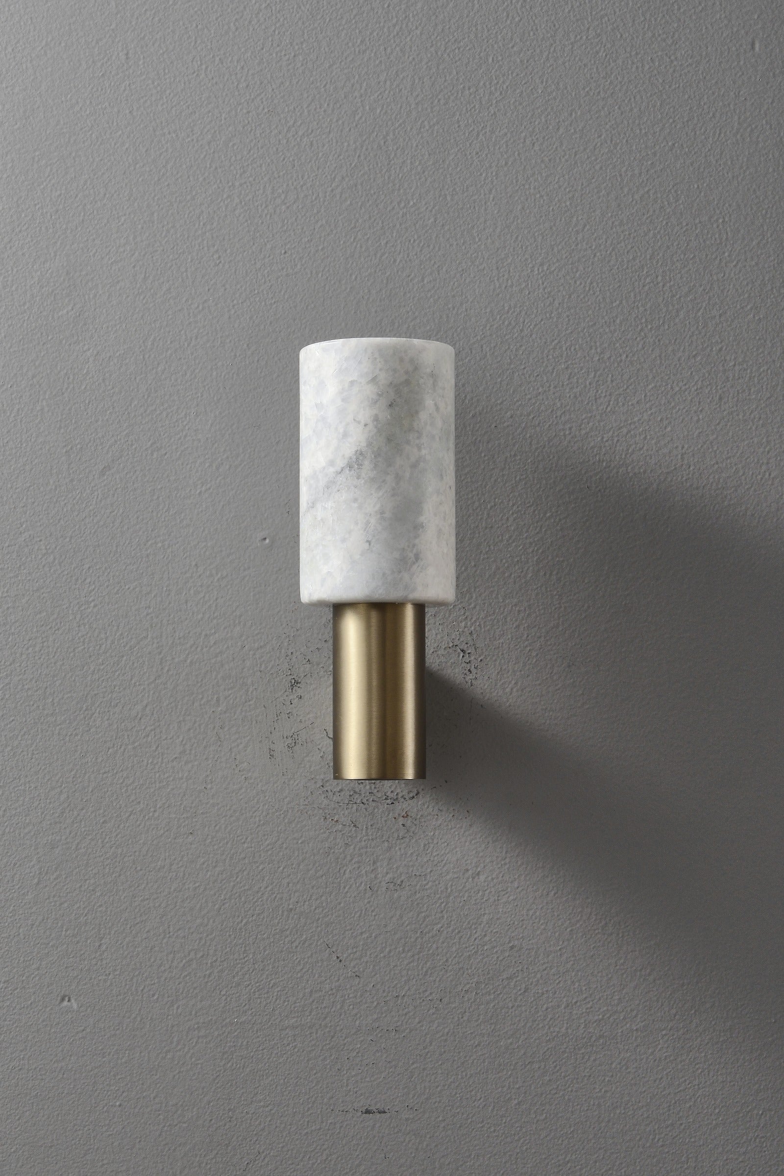 Modern Natural Stone Cylinder Wall Sconce - 09 09-real-lit-rose-gold-wall-sconce