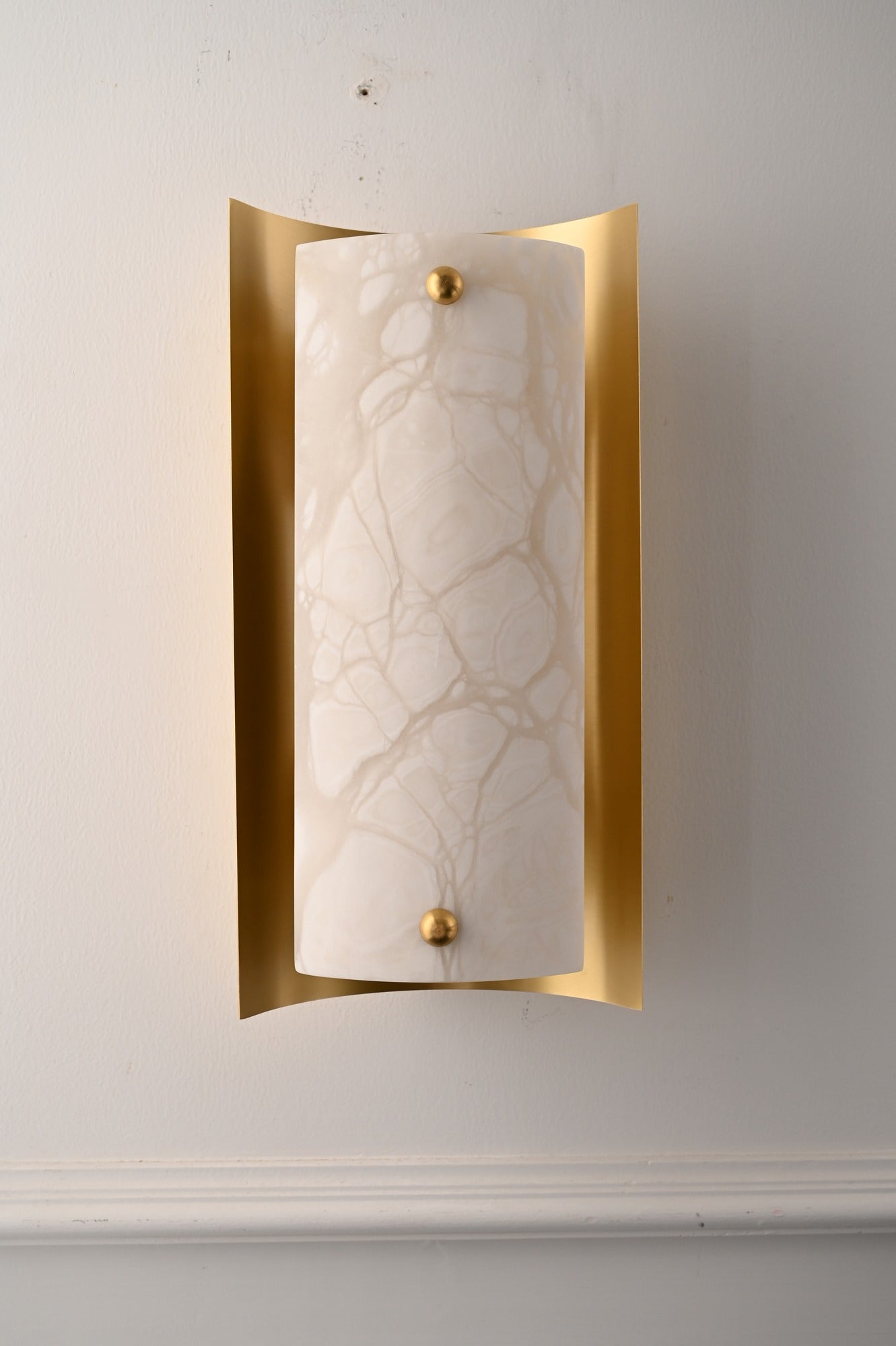Modern Spanish Alabaster Rectangular Wall Sconce in Natural Brass - 09 real photo 4