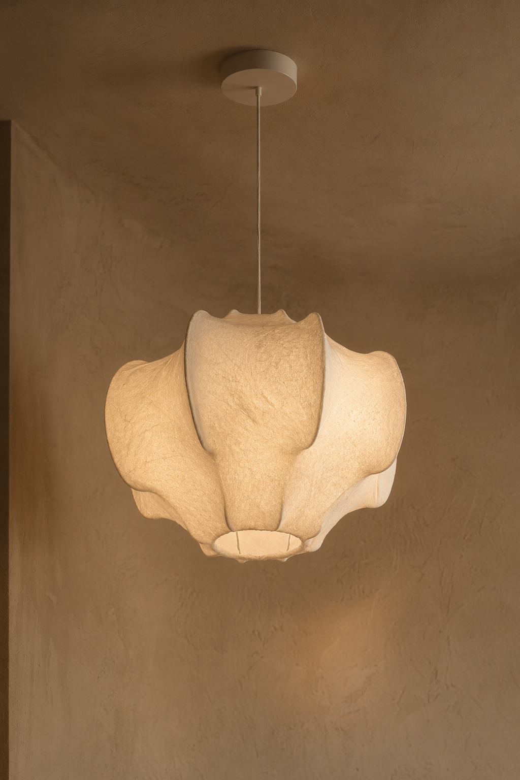 Handmade Mulberry Silk Pendant Light in White - product image 11