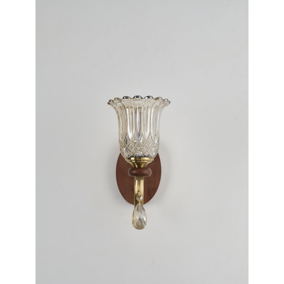 Supplier real front product photograph of the wall sconce unlit