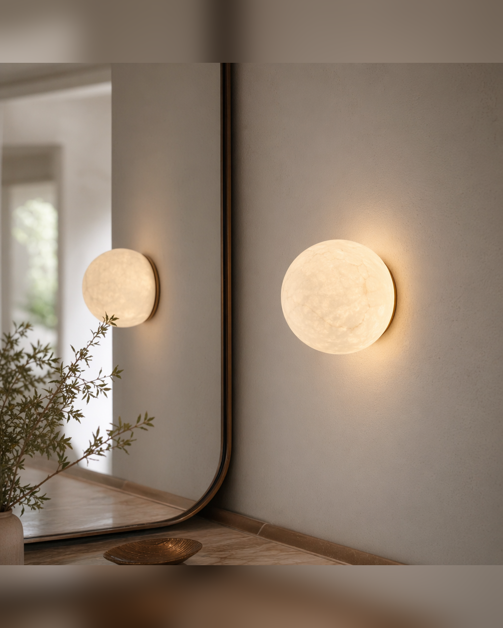 Modern Alabaster Globe Wall Sconce in Natural Brass - product image 08