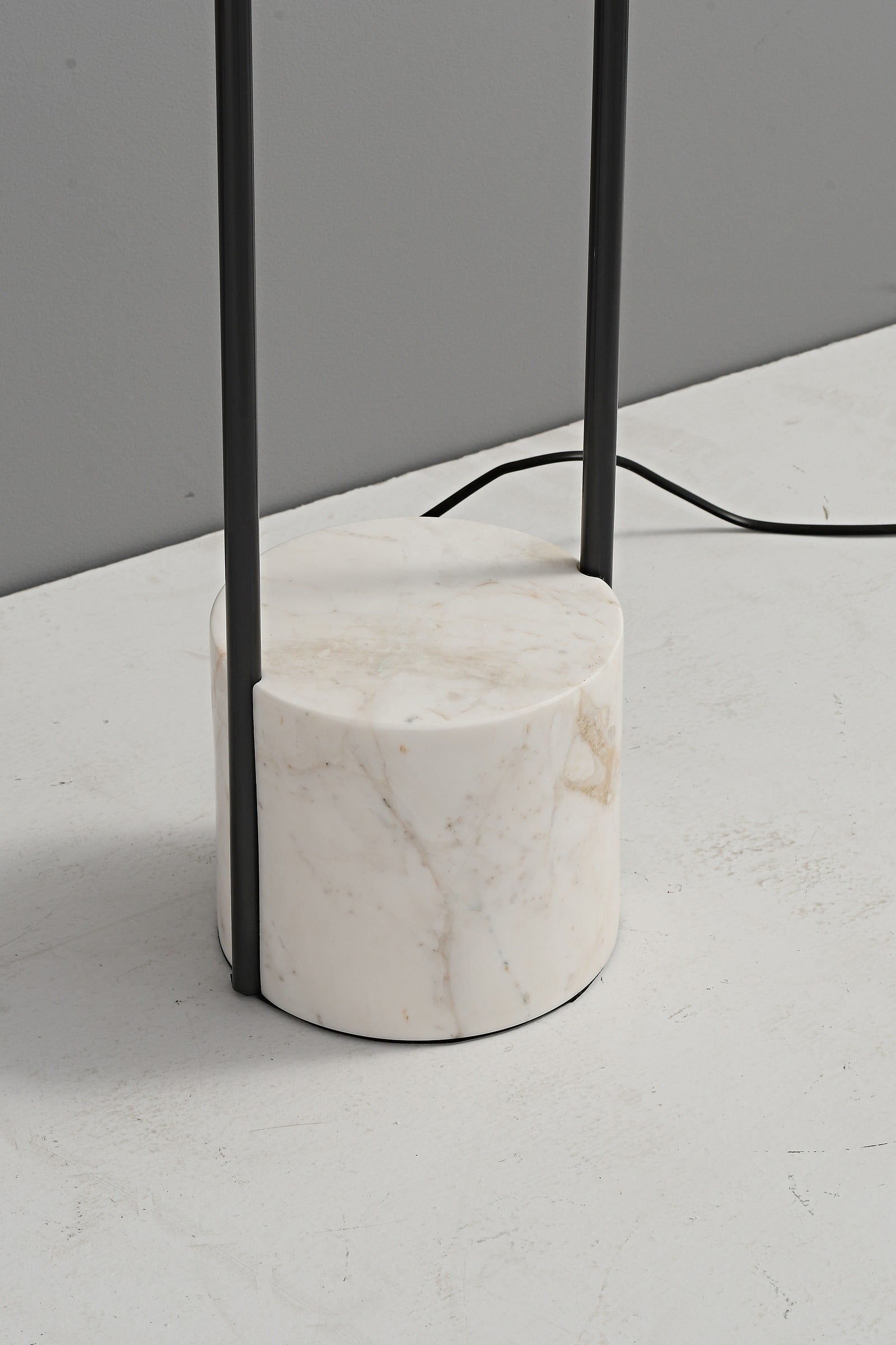 Modern Marble Base Copper Frame Floor Lamp - 22 11-real-marble-base-detail