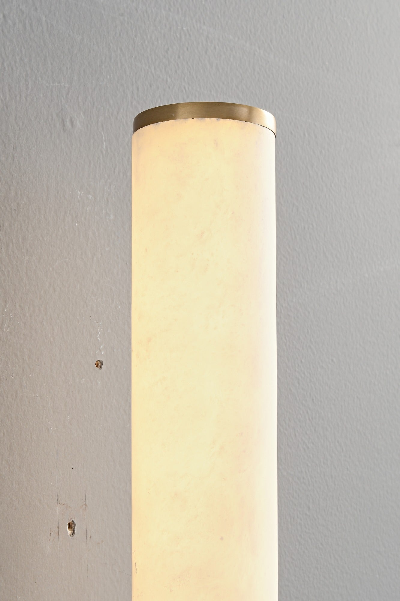 Modern Snowflake Alabaster Cylinder Wall Sconce in Natural Brass - 11 real photo 7