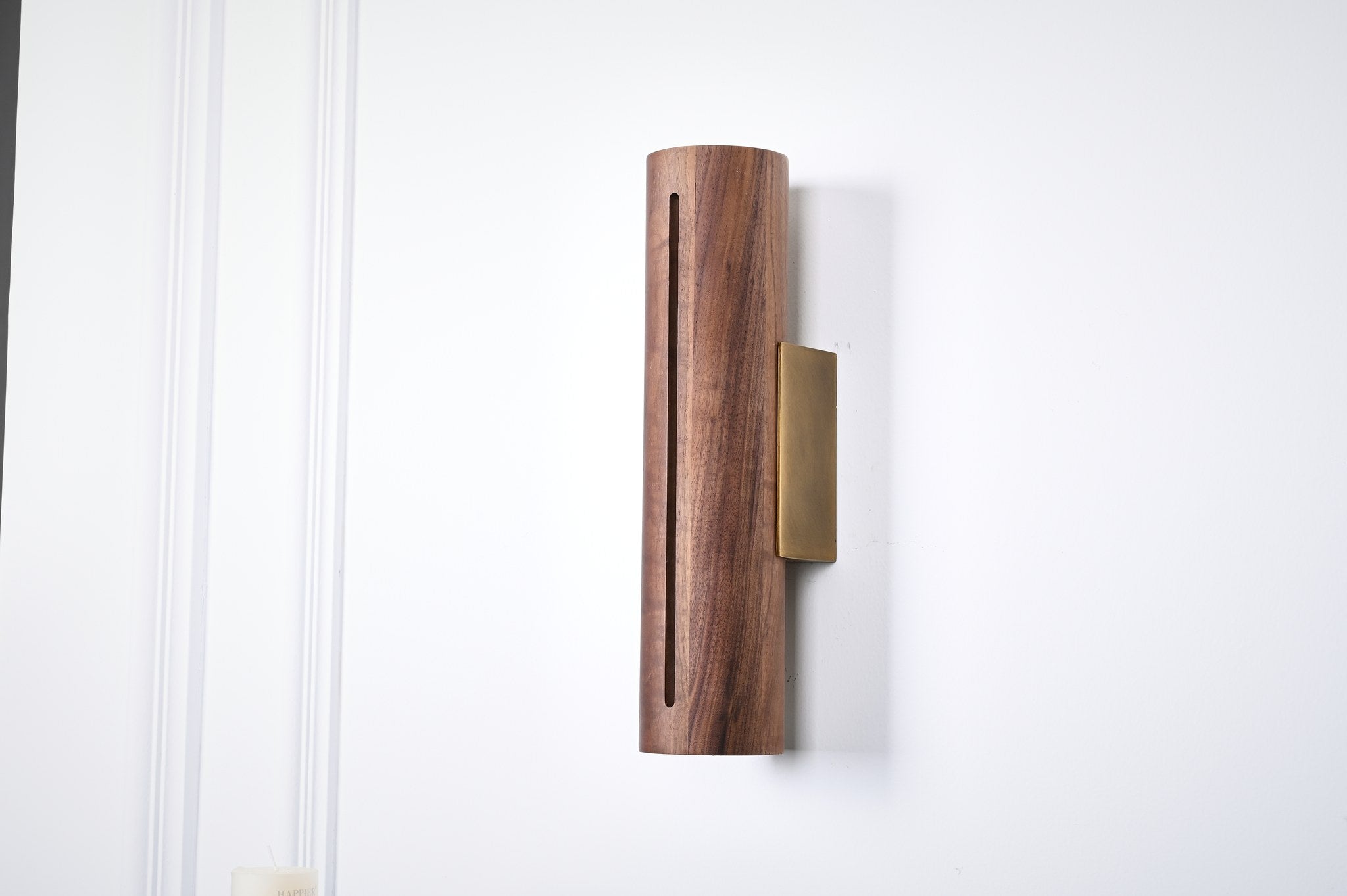 Modern Solid Wood LED Wall Sconce - 11 11-real-shot-solid-wood-led-wall-sconce-detail