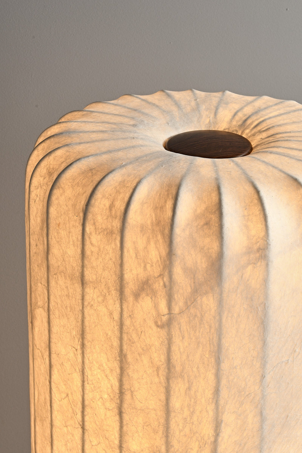 Modern Mulberry Silk Cylinder Table and Floor Lamp with Walnut Wood-Grain Base - 12 12-detail-silk-frame