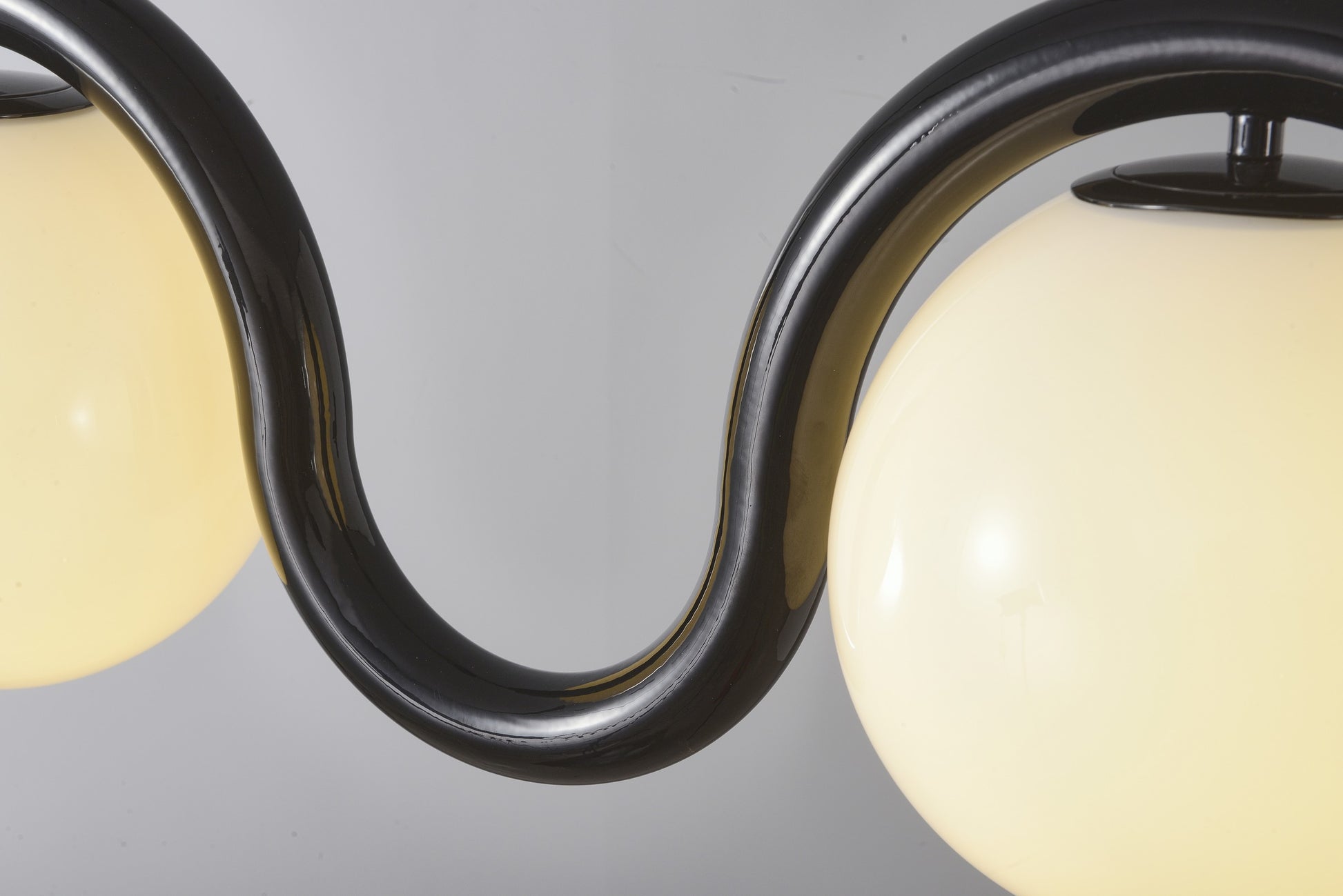 Colorful Wave Linear Globe Pendant Light - 25 14-real-detail-8