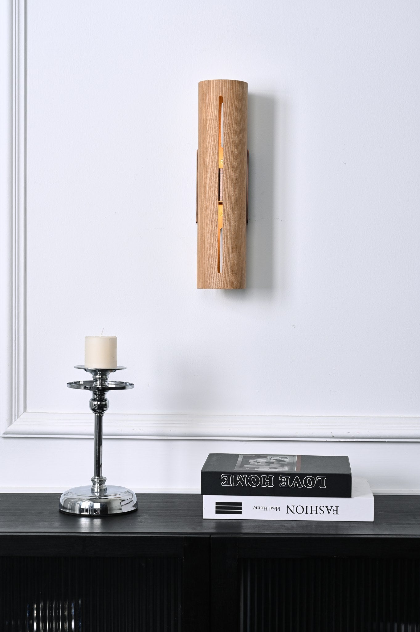Modern Solid Wood LED Wall Sconce - 16 16-real-shot-solid-wood-led-wall-sconce-close-up