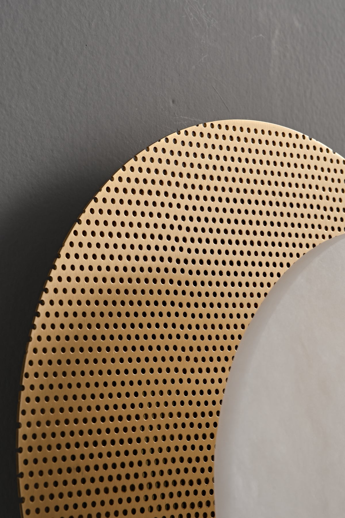 Modern Alabaster Oval Wall Sconce in Matte Gold - 12 3-13- 20