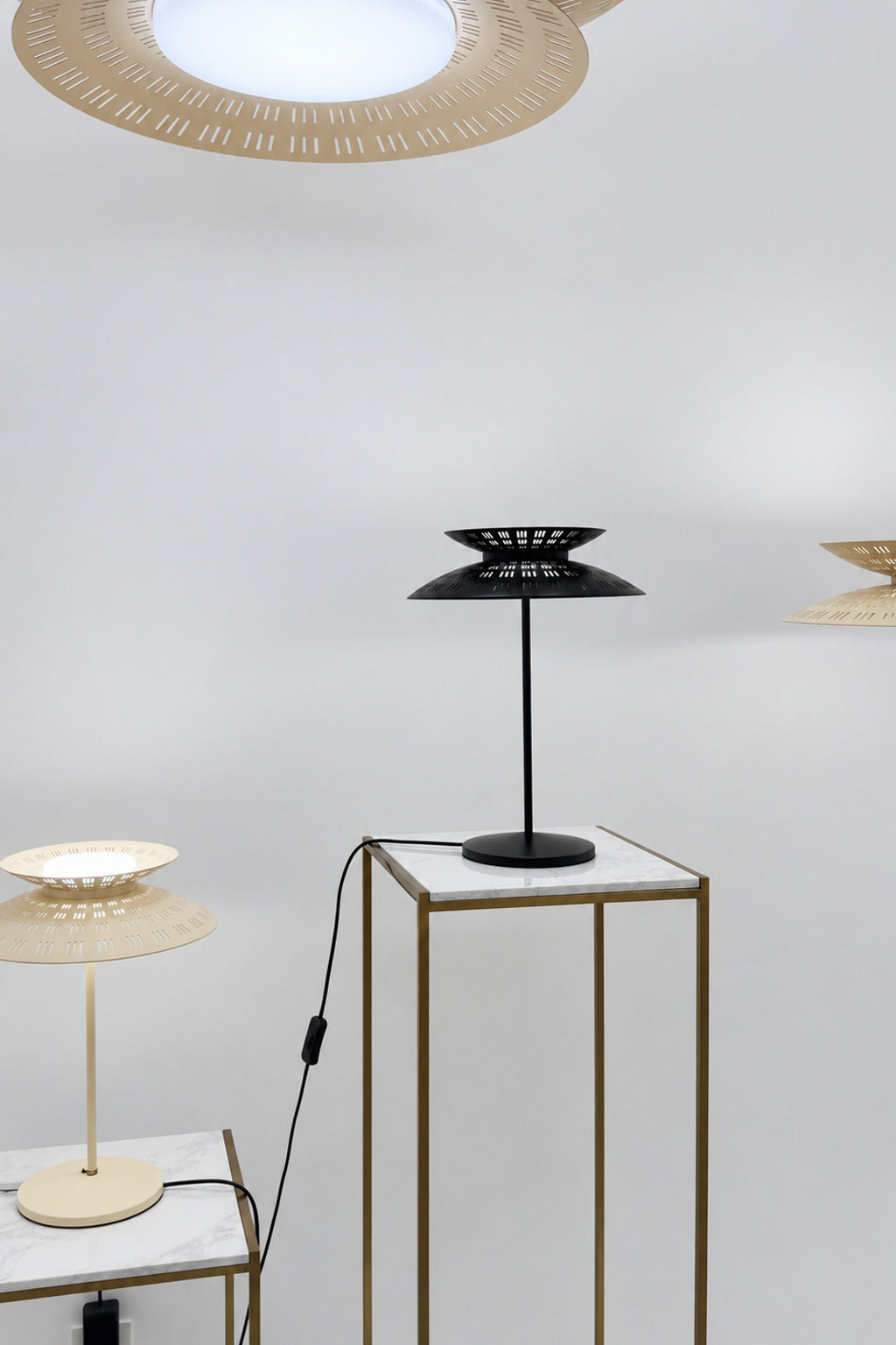 Black Coffee Asterune table lamp real showroom photo