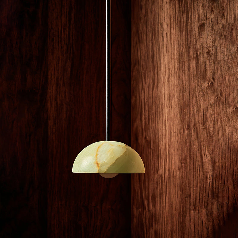 Aurelia Onyx Pendant Light — D 17cm x H 81.5cm / ∅ 6.7″ x H 32″; Cyan Onyx; Black suspension rod