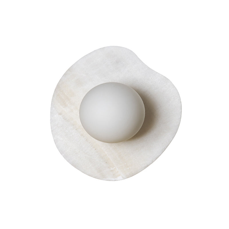 Organic Modern Onyx Nopal Wall Sconce — D 30cm x W 15cm x H 28cm / ∅ 11.8″ x W 5.9″ x H 11″; White Onyx