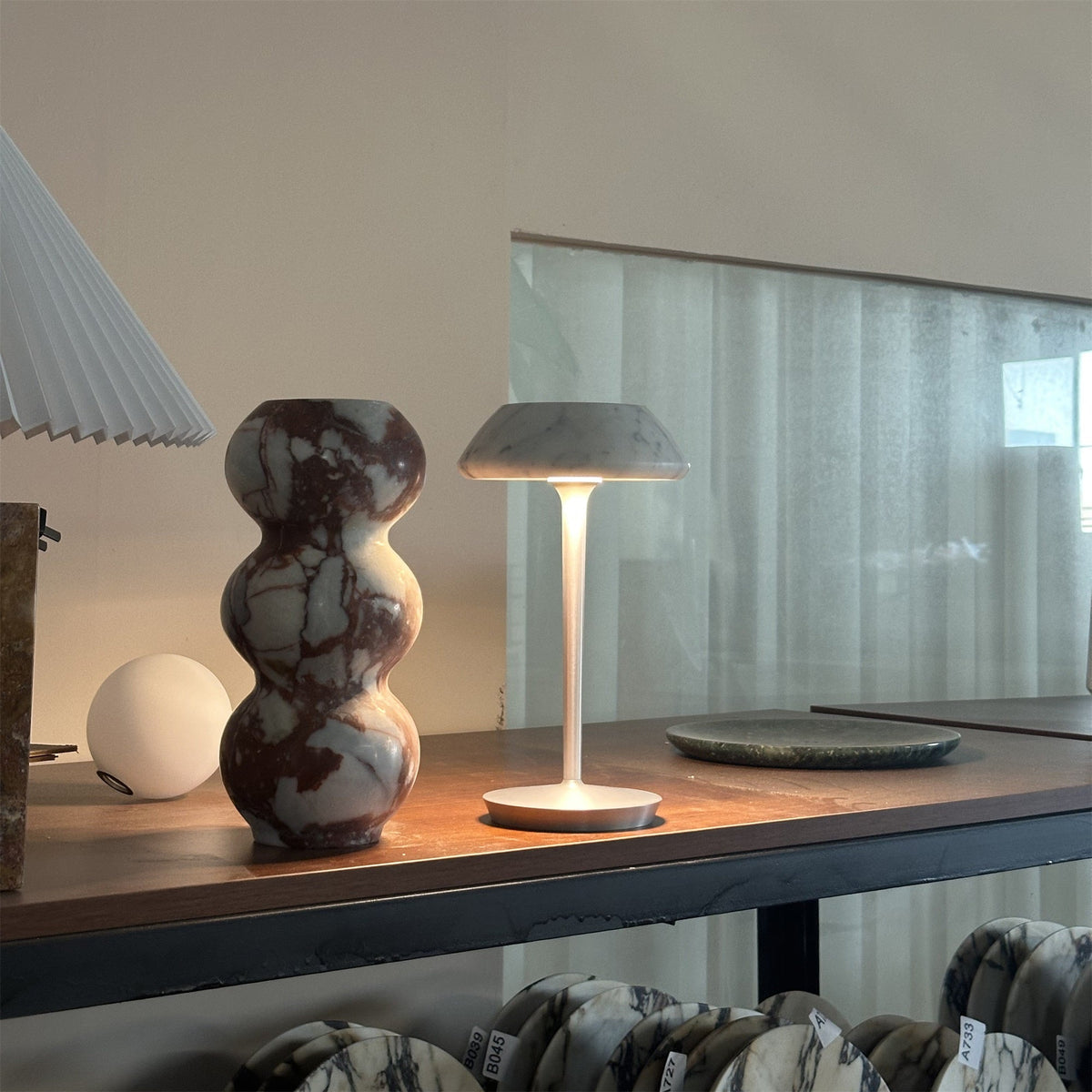 Mini Fiore Marble Rechargeable Table Lamp — AL-ST0127 — product view 1