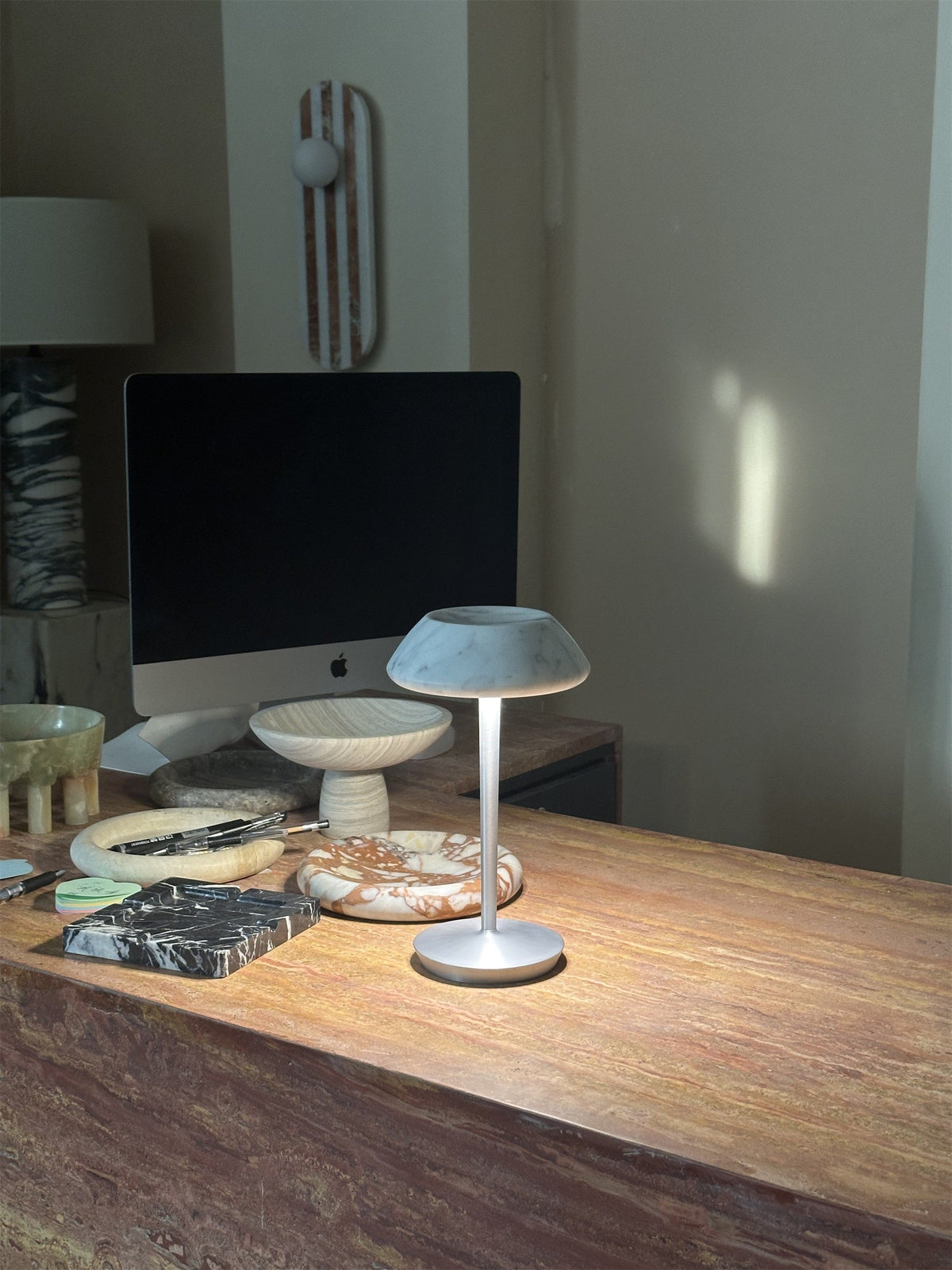 Mini Fiore Marble Rechargeable Table Lamp — AL-ST0127 — product view 3
